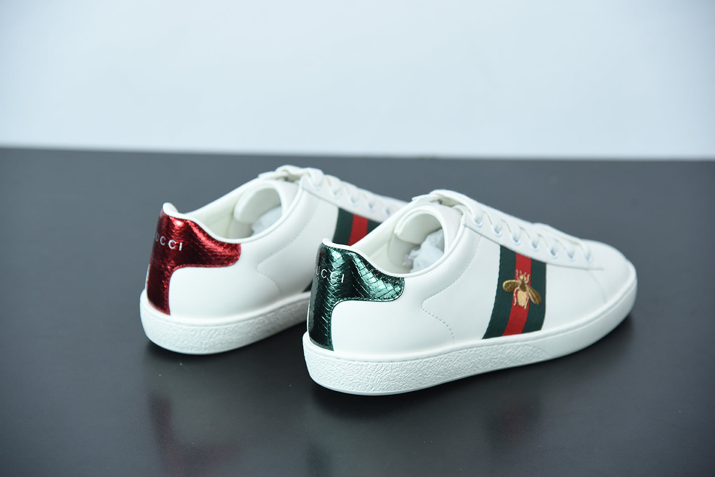 UCCI TWIN TRAINERS image 3