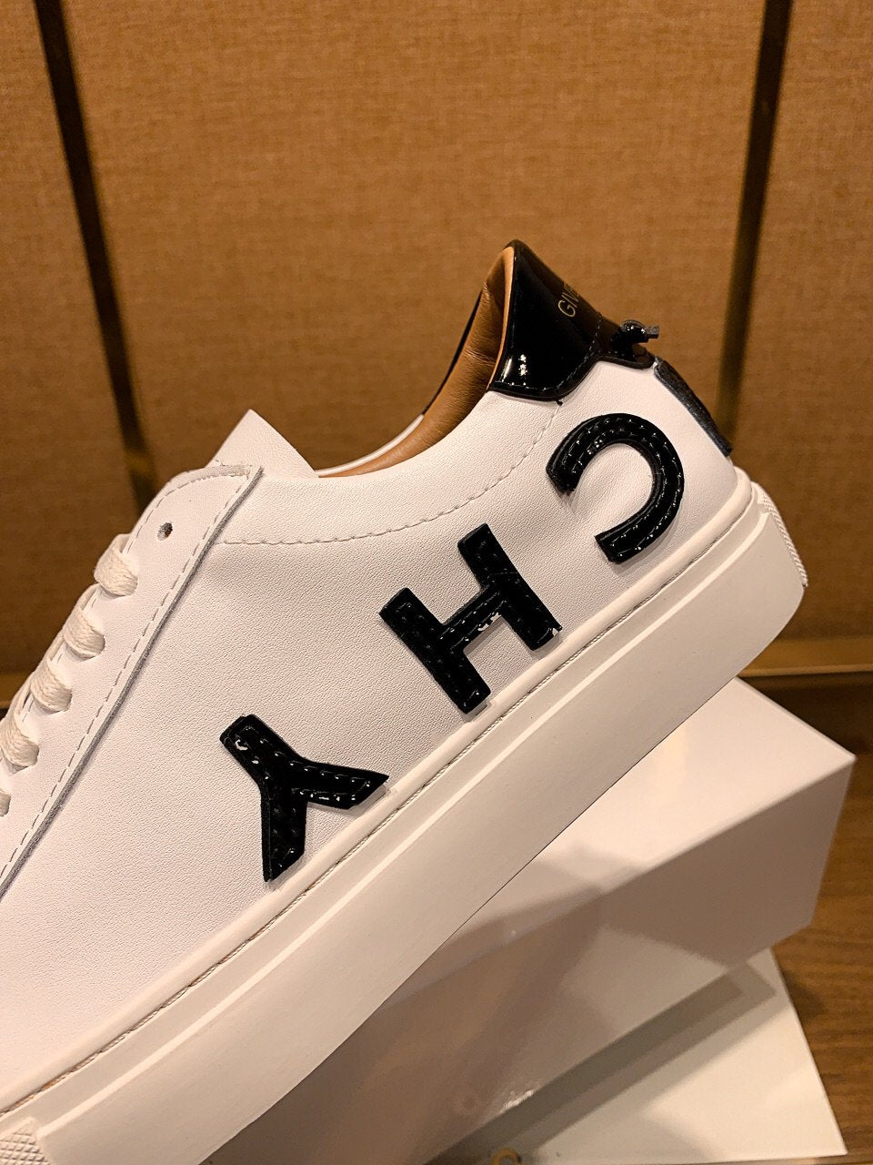 ENCHY WHITE image 4