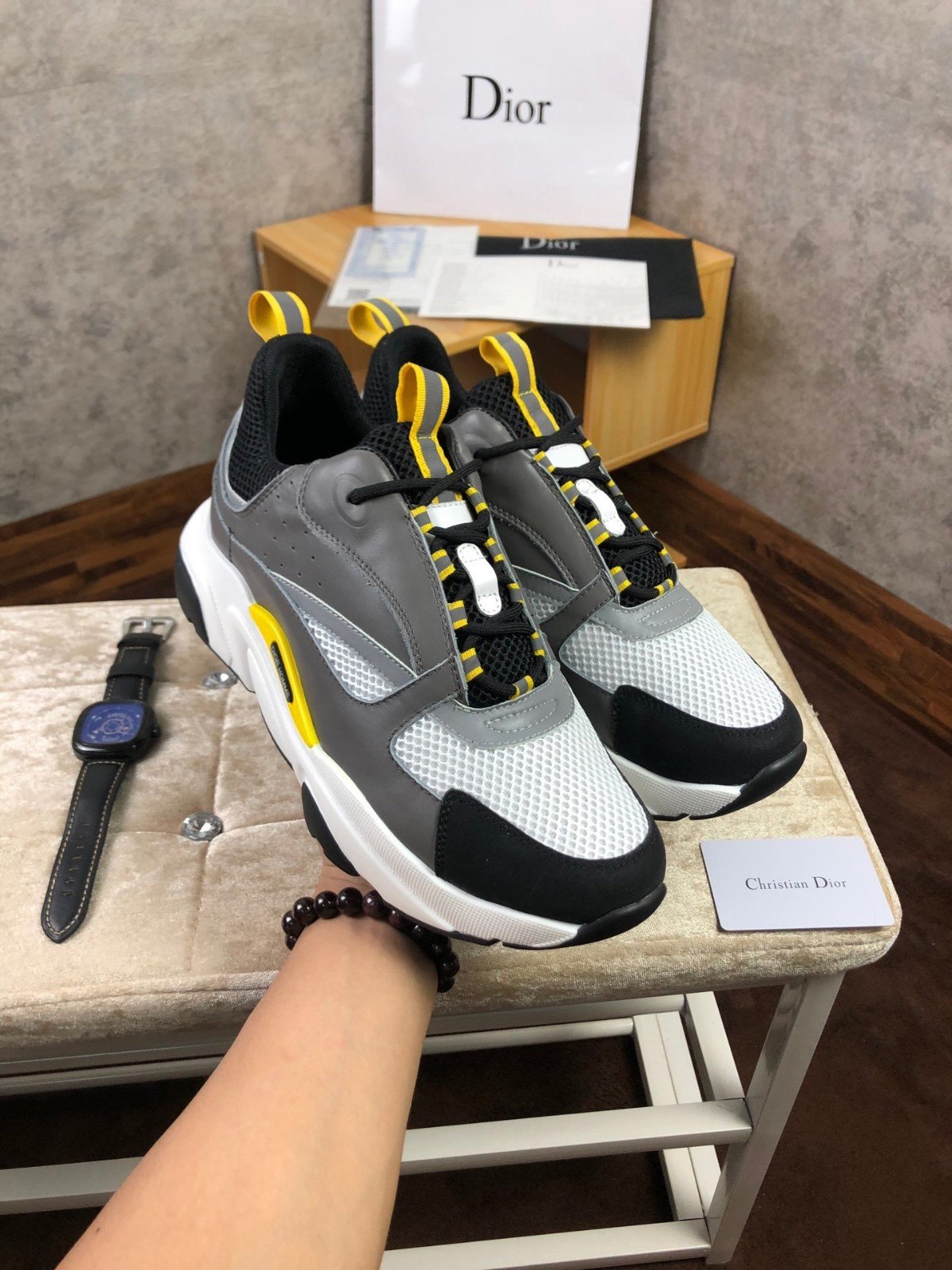 B22 GREY/WHITE image 3