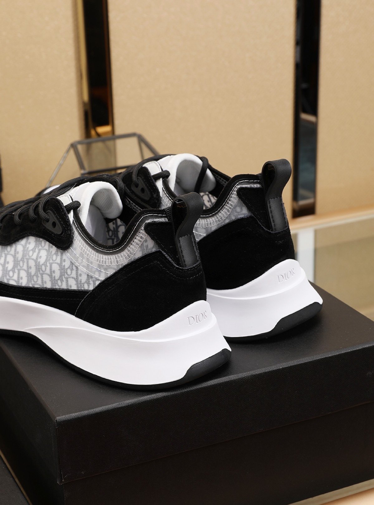 DIOR RUNNERS image 4