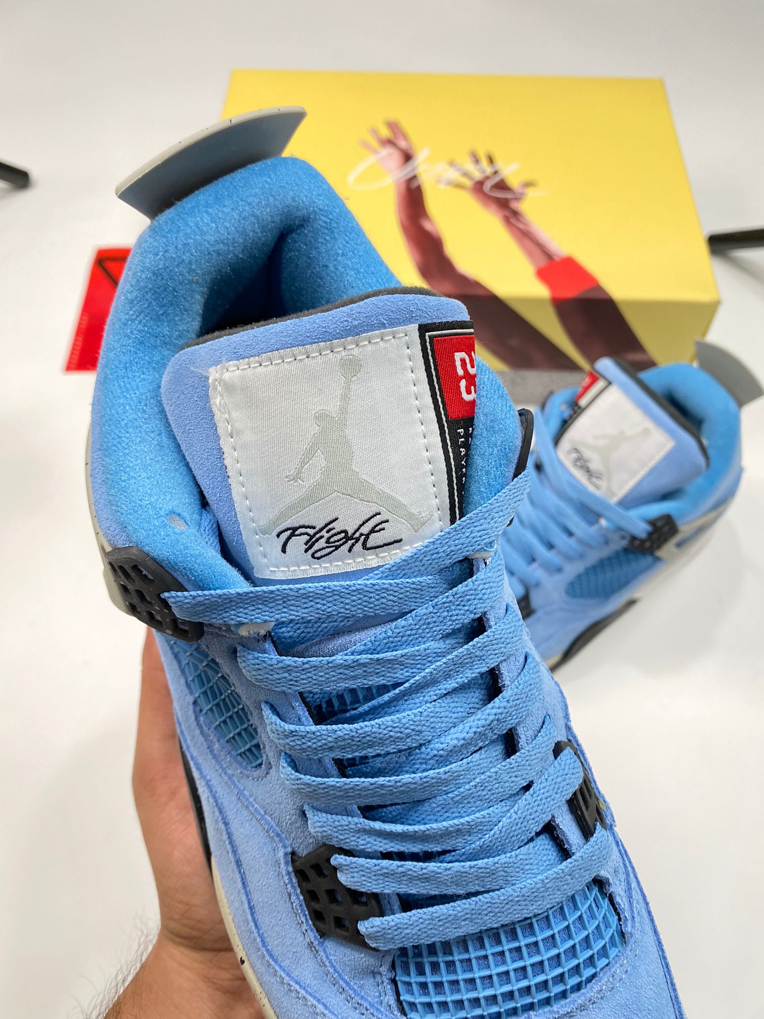 J4 BLUE image 8