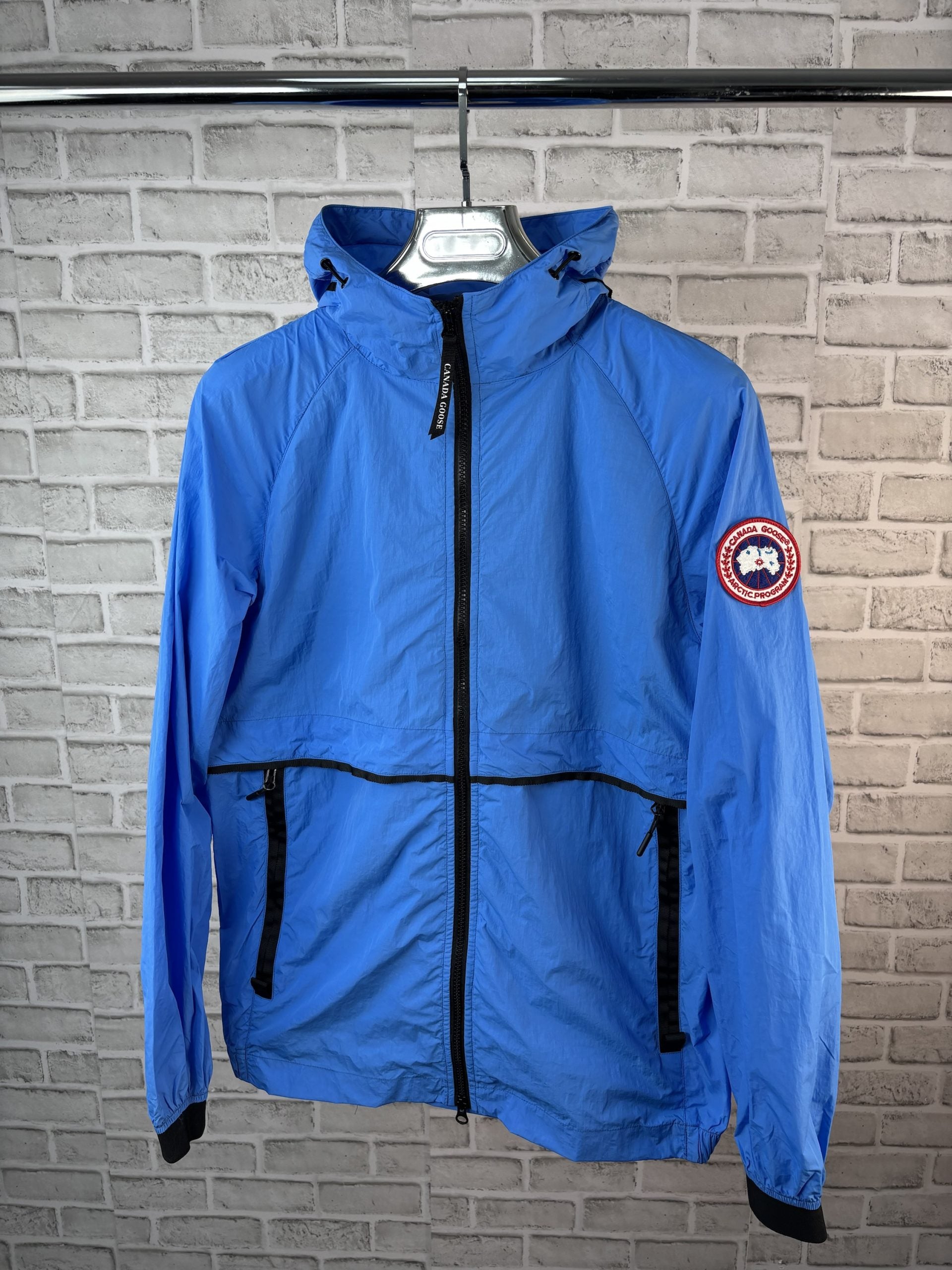 GOOSE WINDBREAKER SKY BLUE image 0