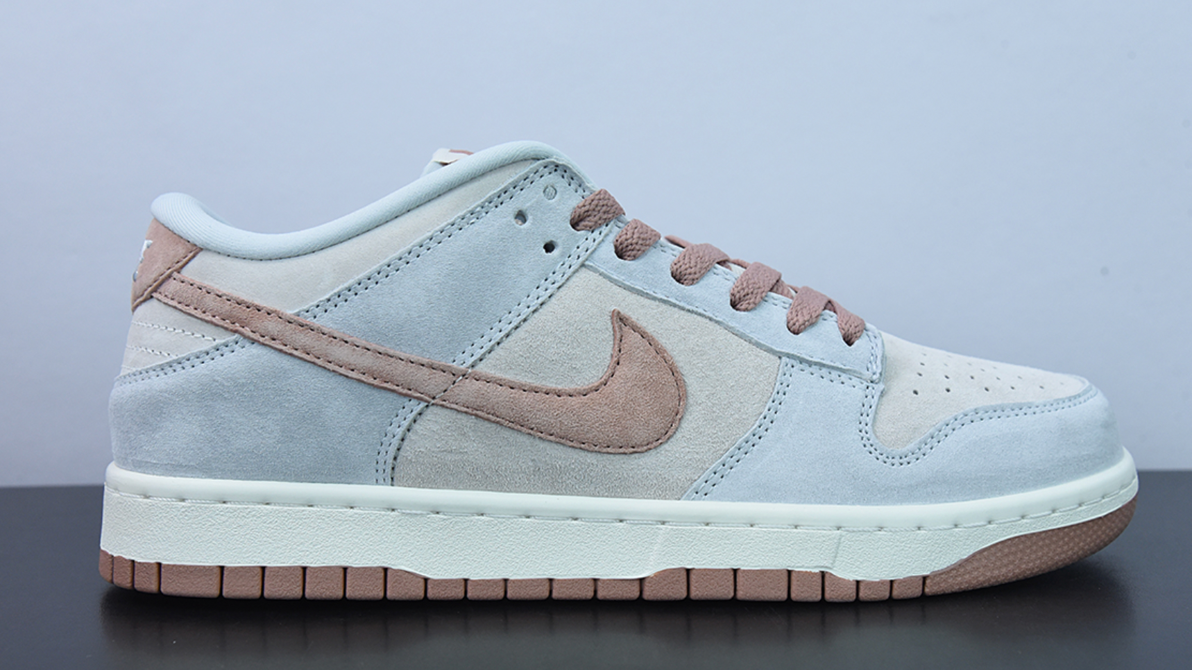 DUNK LOW image 5