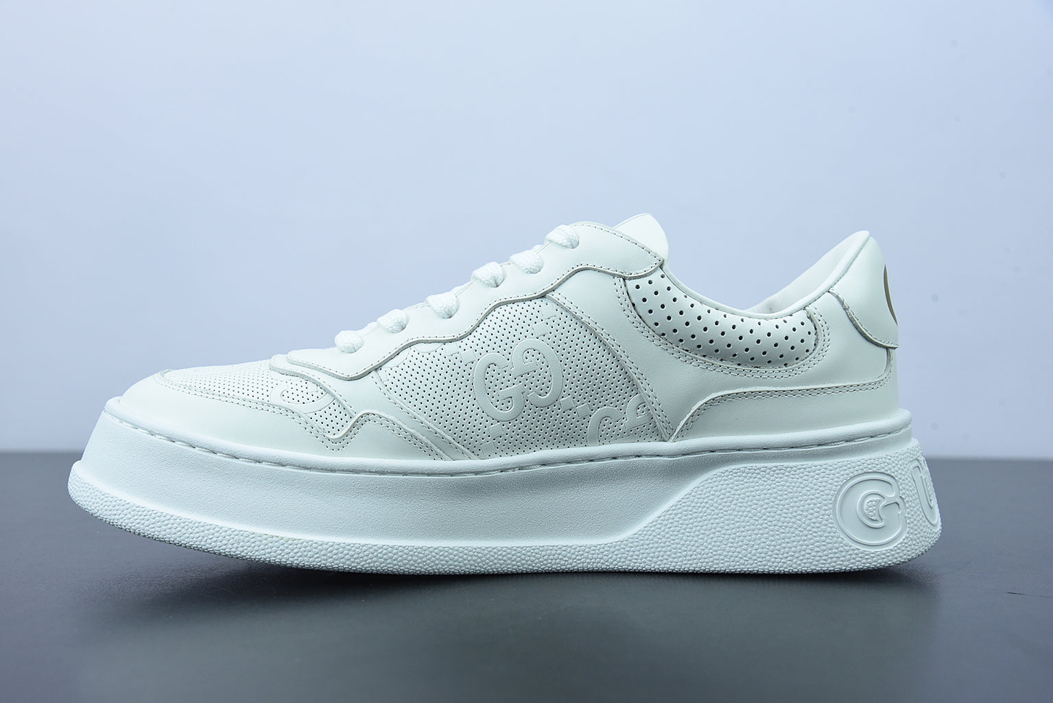 WHITE UCCI CHUNK image 3