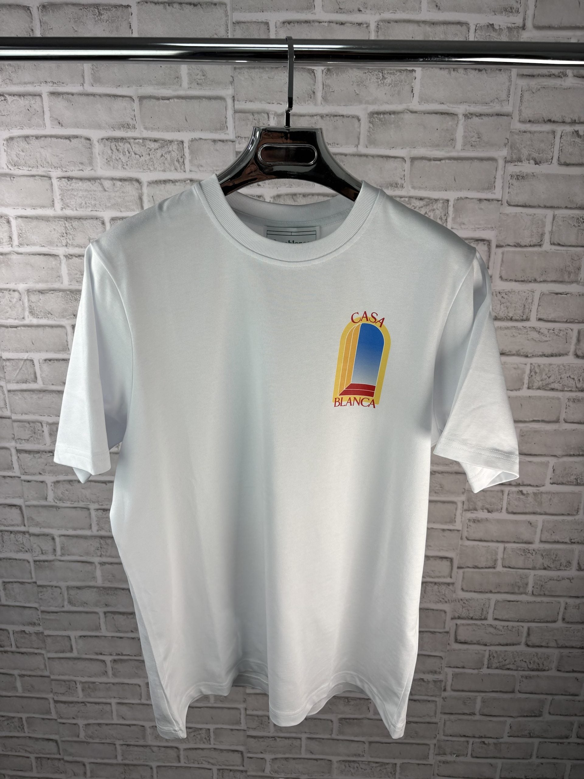Casa tee white image 1