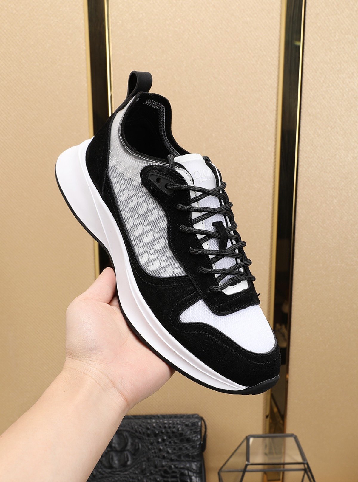DIOR RUNNERS image 2