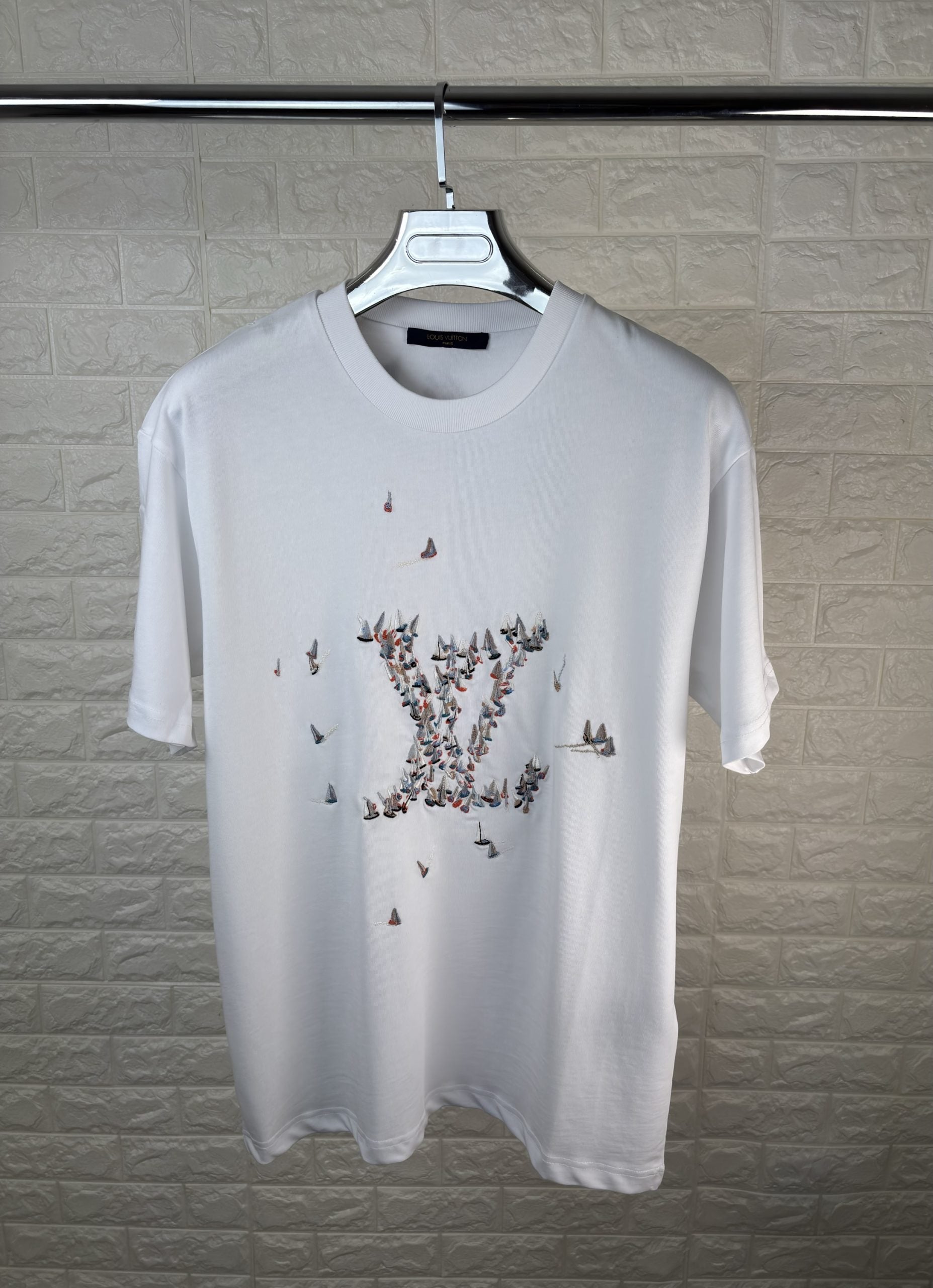 Lv tee white image 0