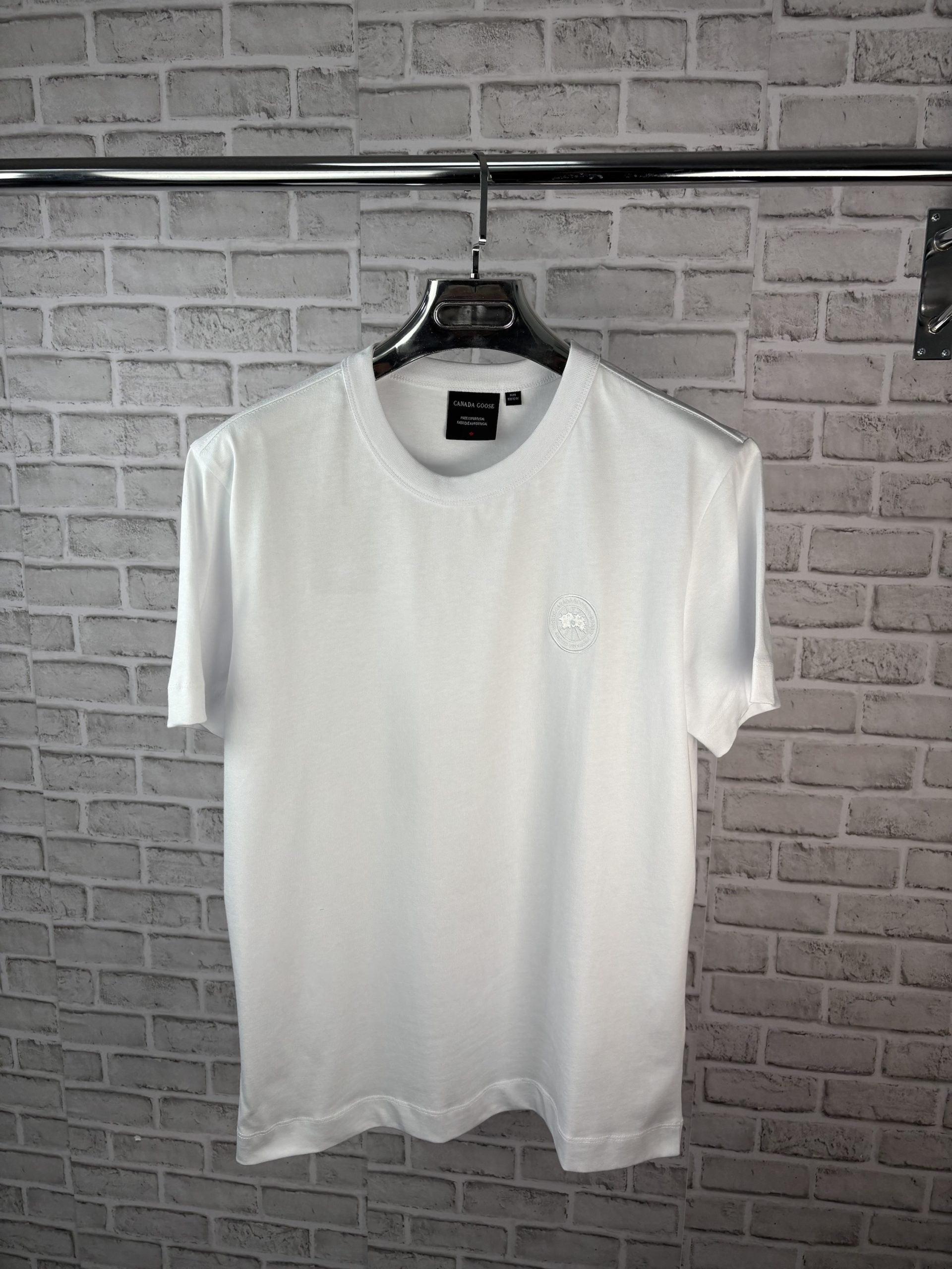 GOOSE TEE WHITE image 0