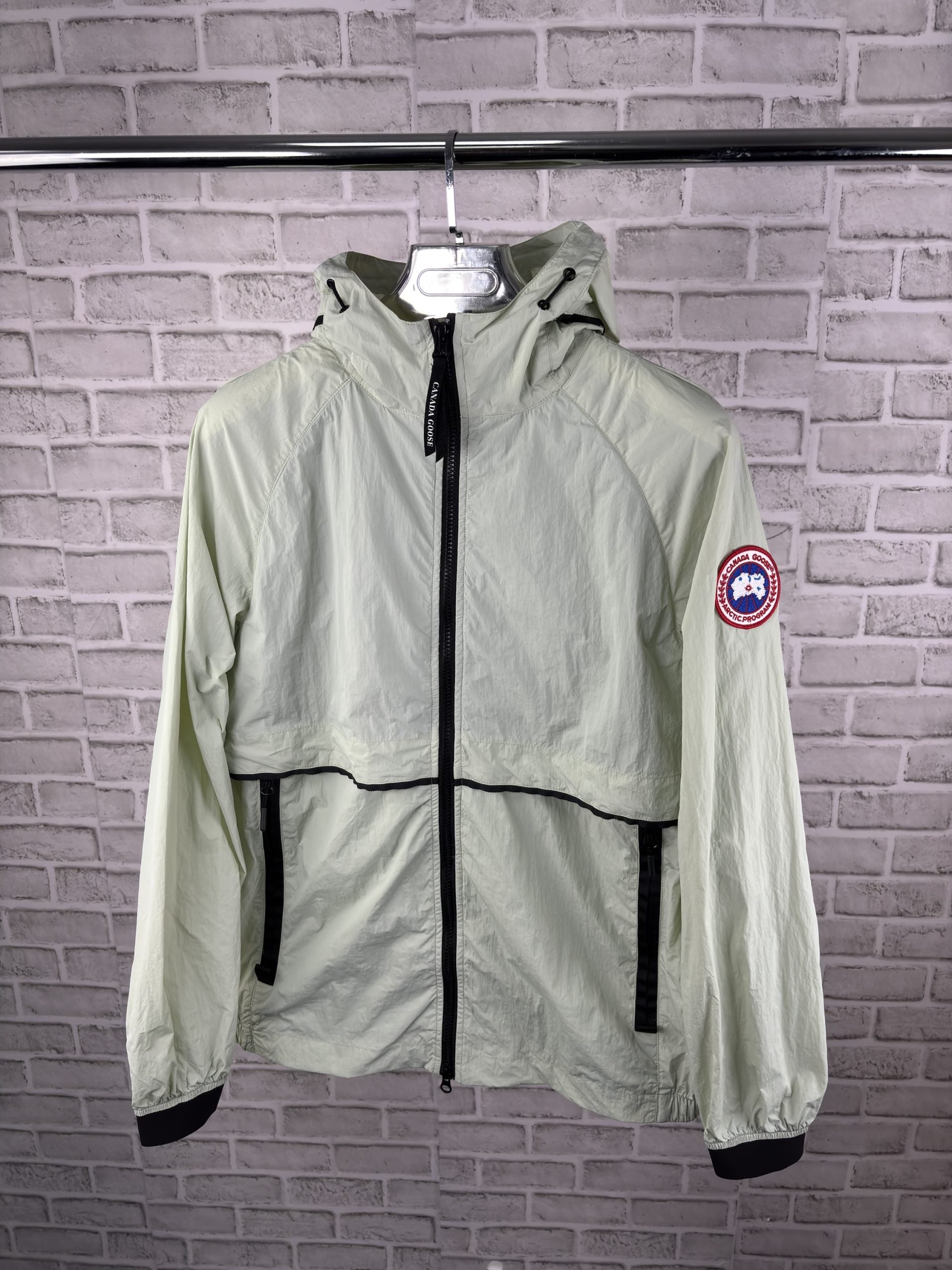 GOOSE WINDBREAKER GREEN image 0