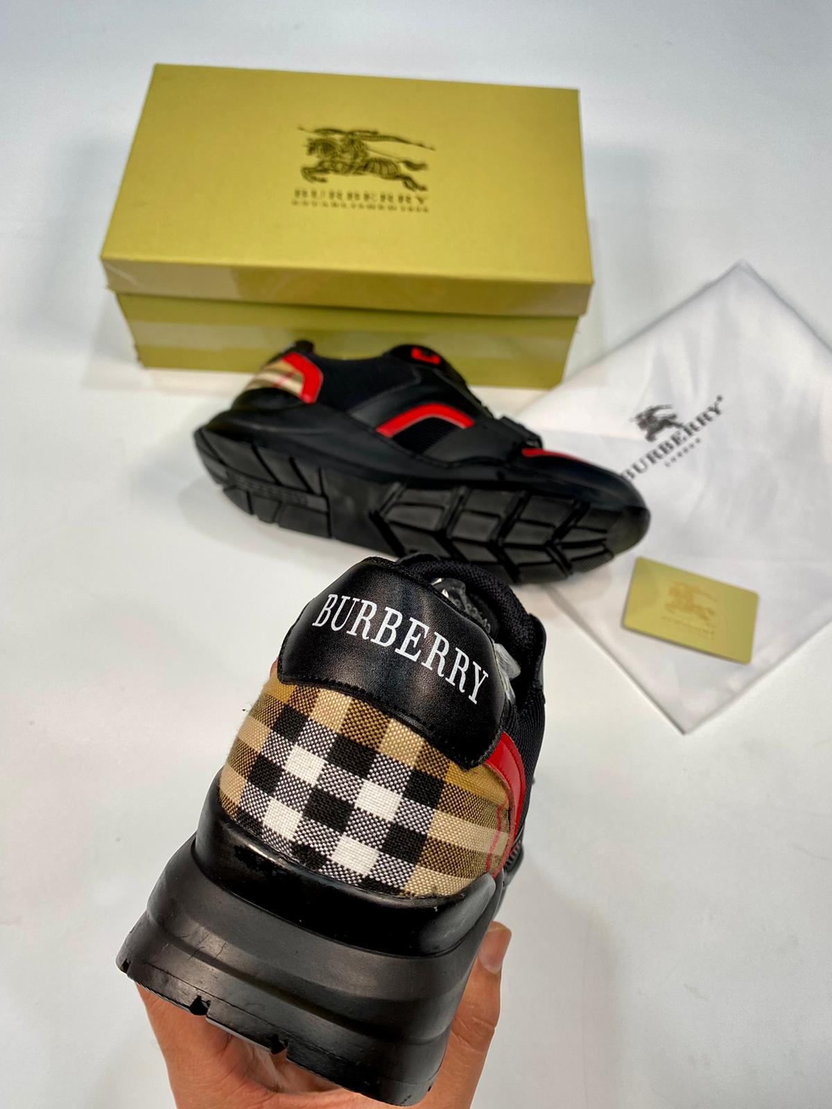 BURB RUNNER BLACK image 5