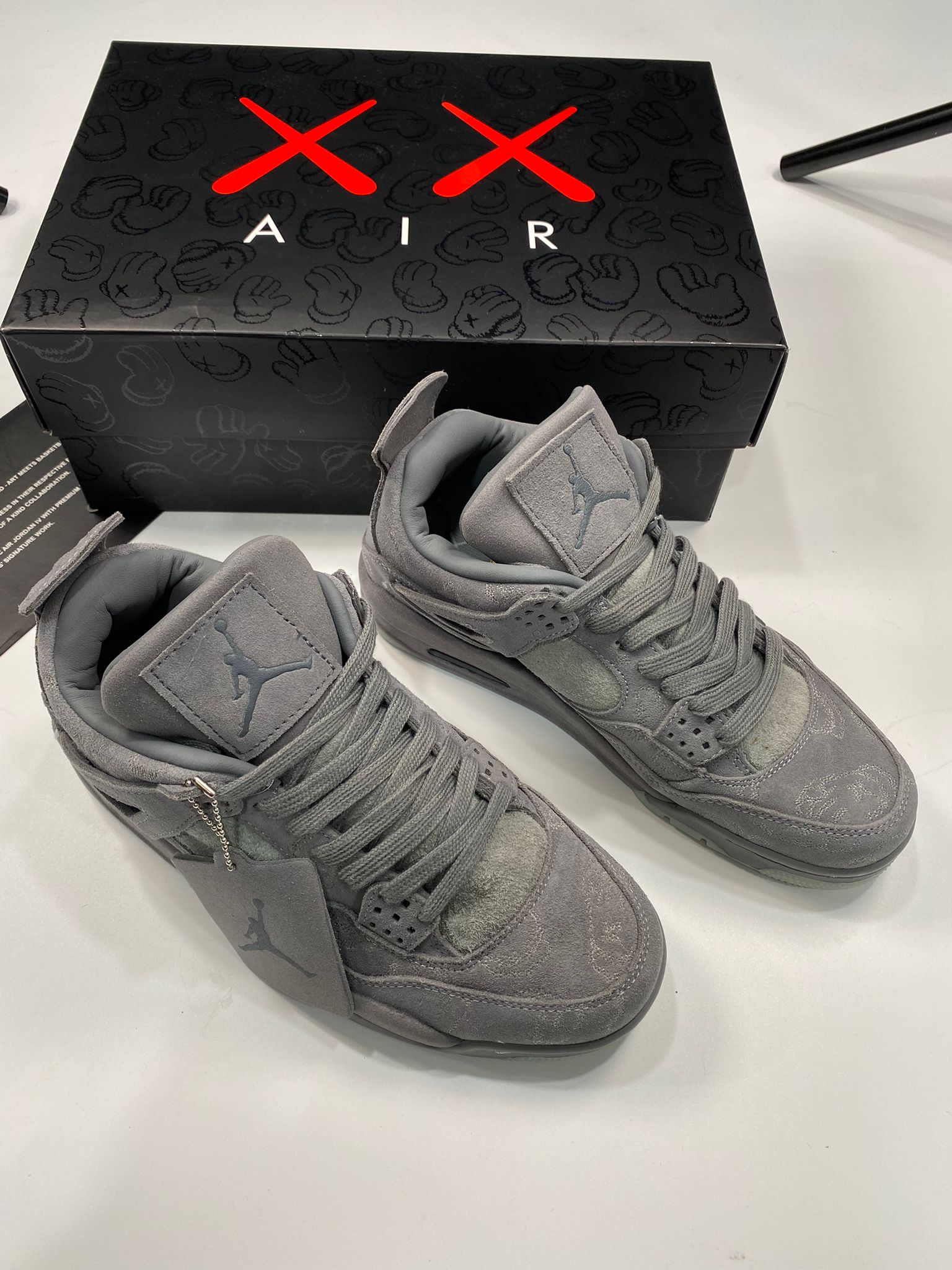 J4 KAWS image 7