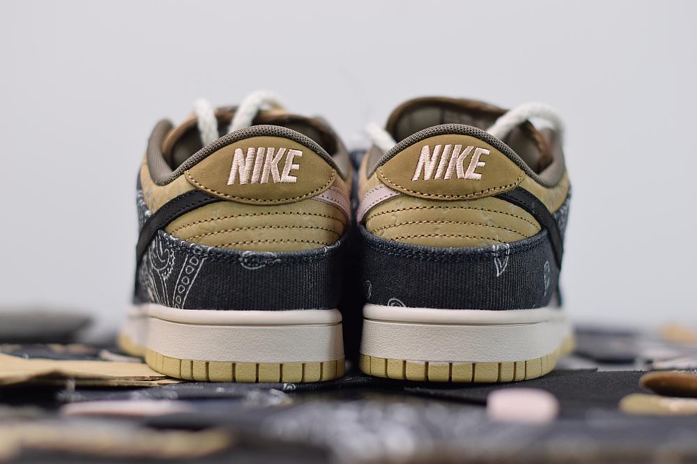 TRAVIS DUNK image 2