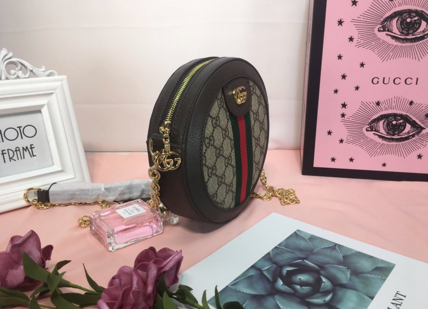 GUCC SHOULDER BAG image 2
