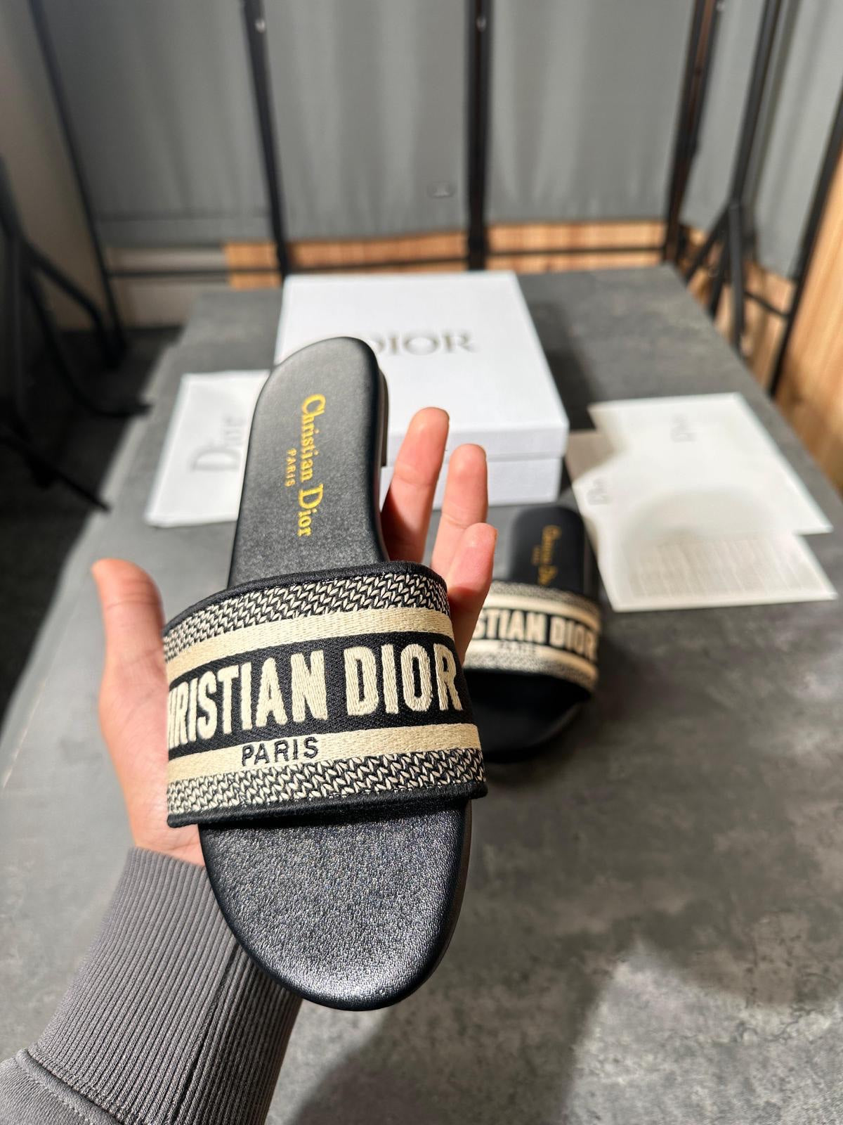 DIOR SLIDE image 3