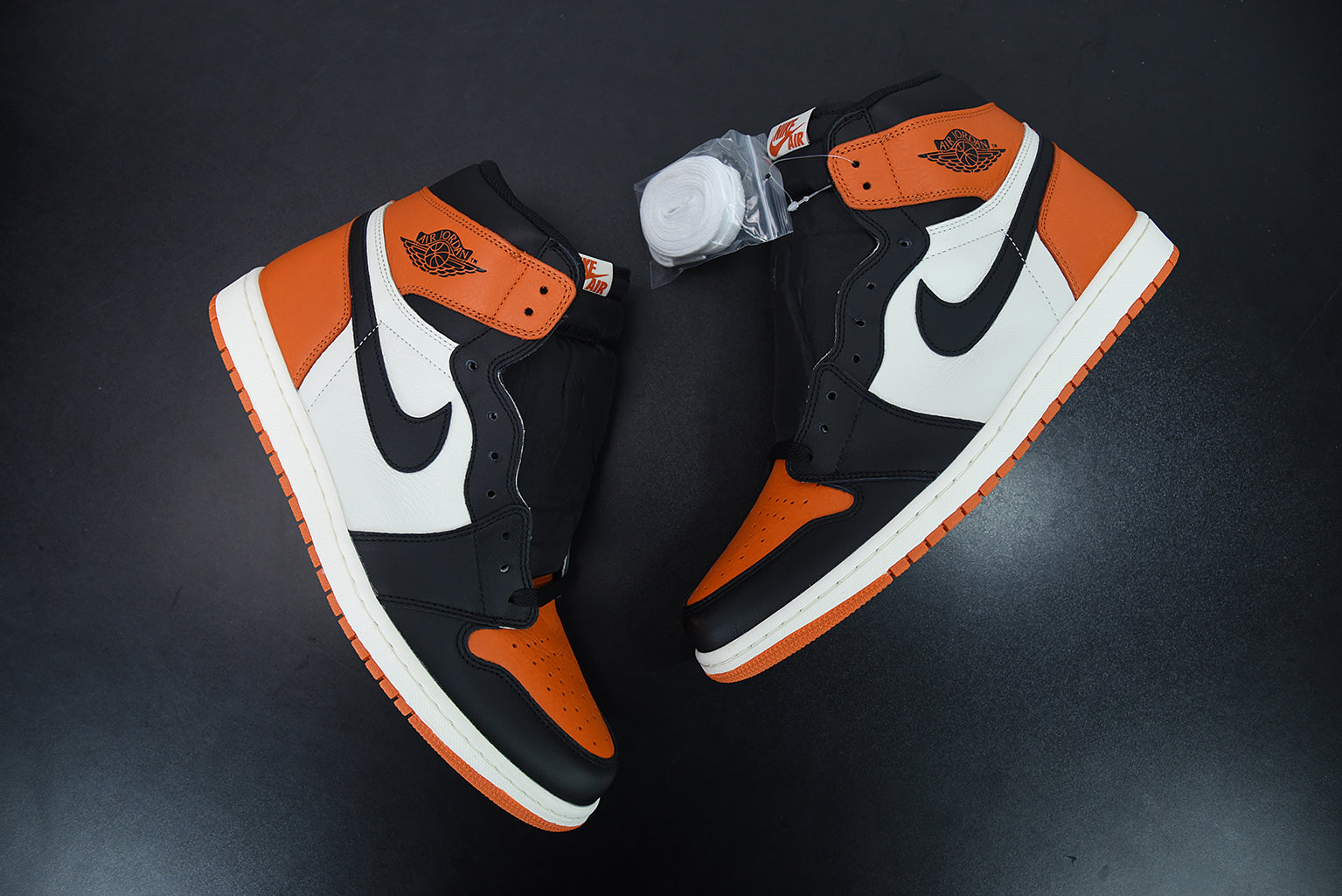 J1 SHATTERED image 2