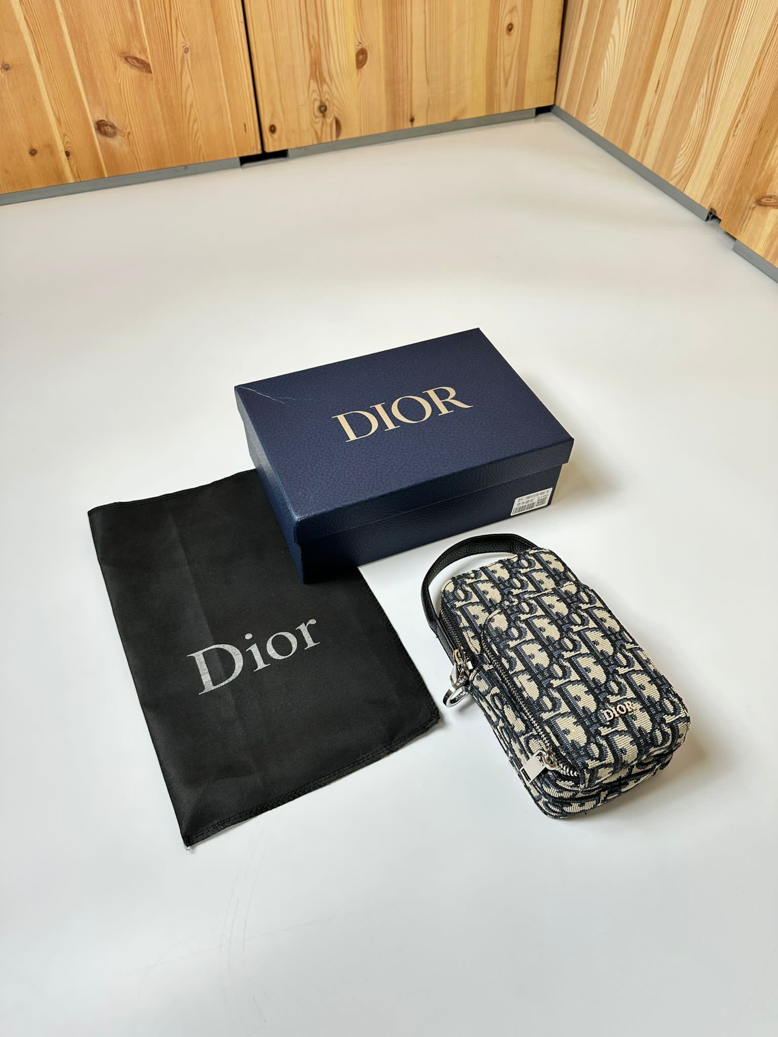 SIDE BAG image 1