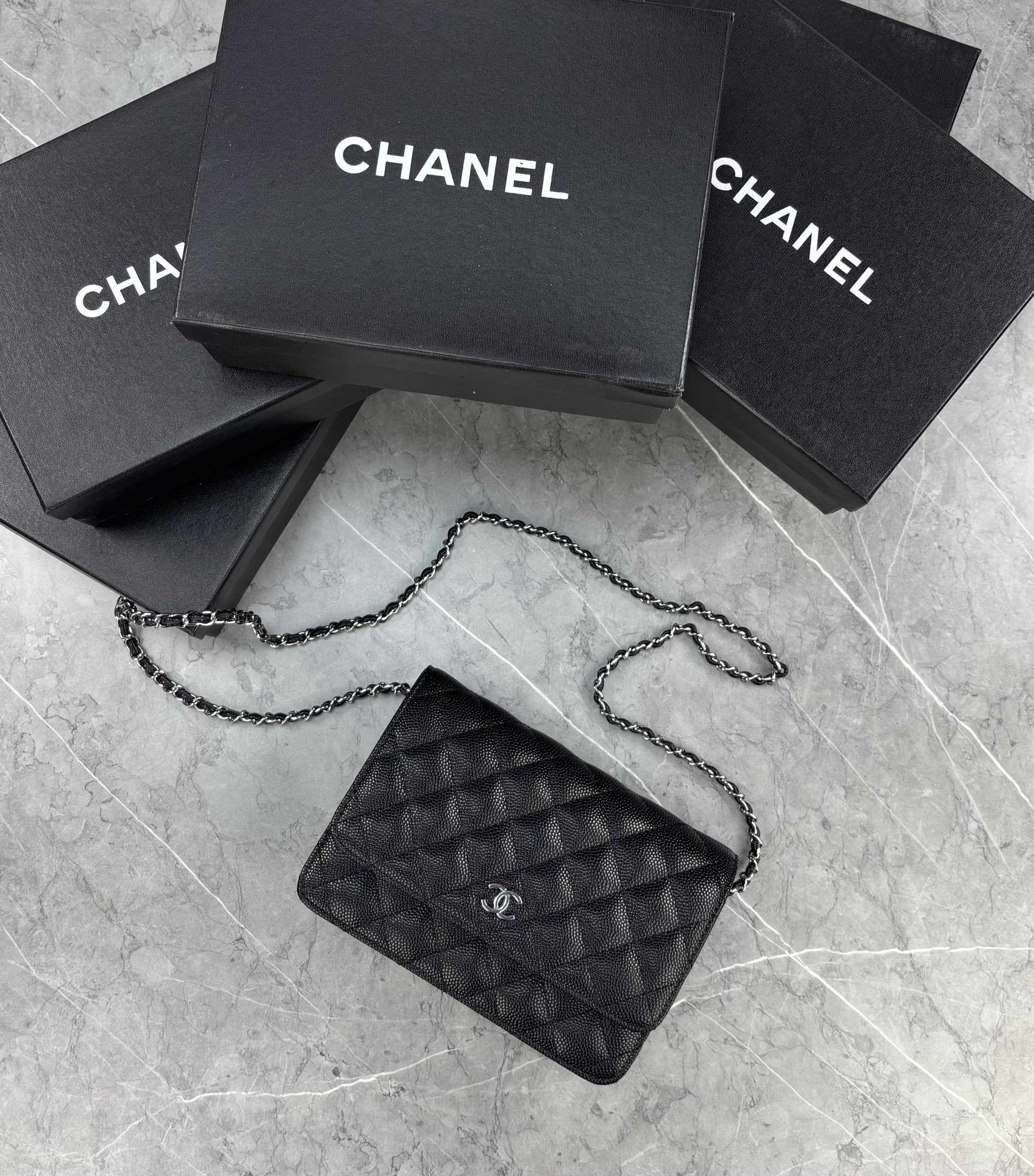 CH BAG image 0