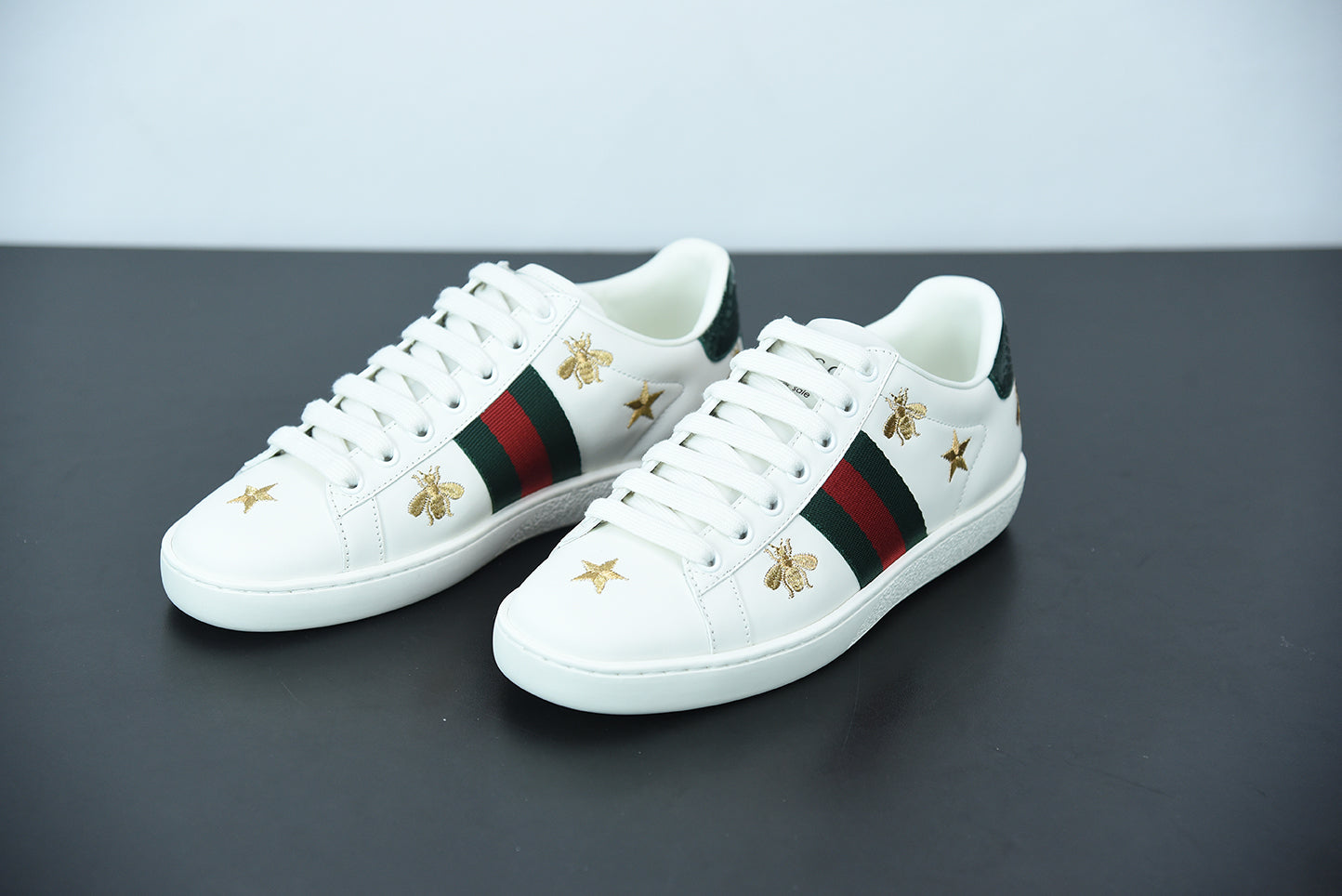 UCCI BEE TRAINERS image 1
