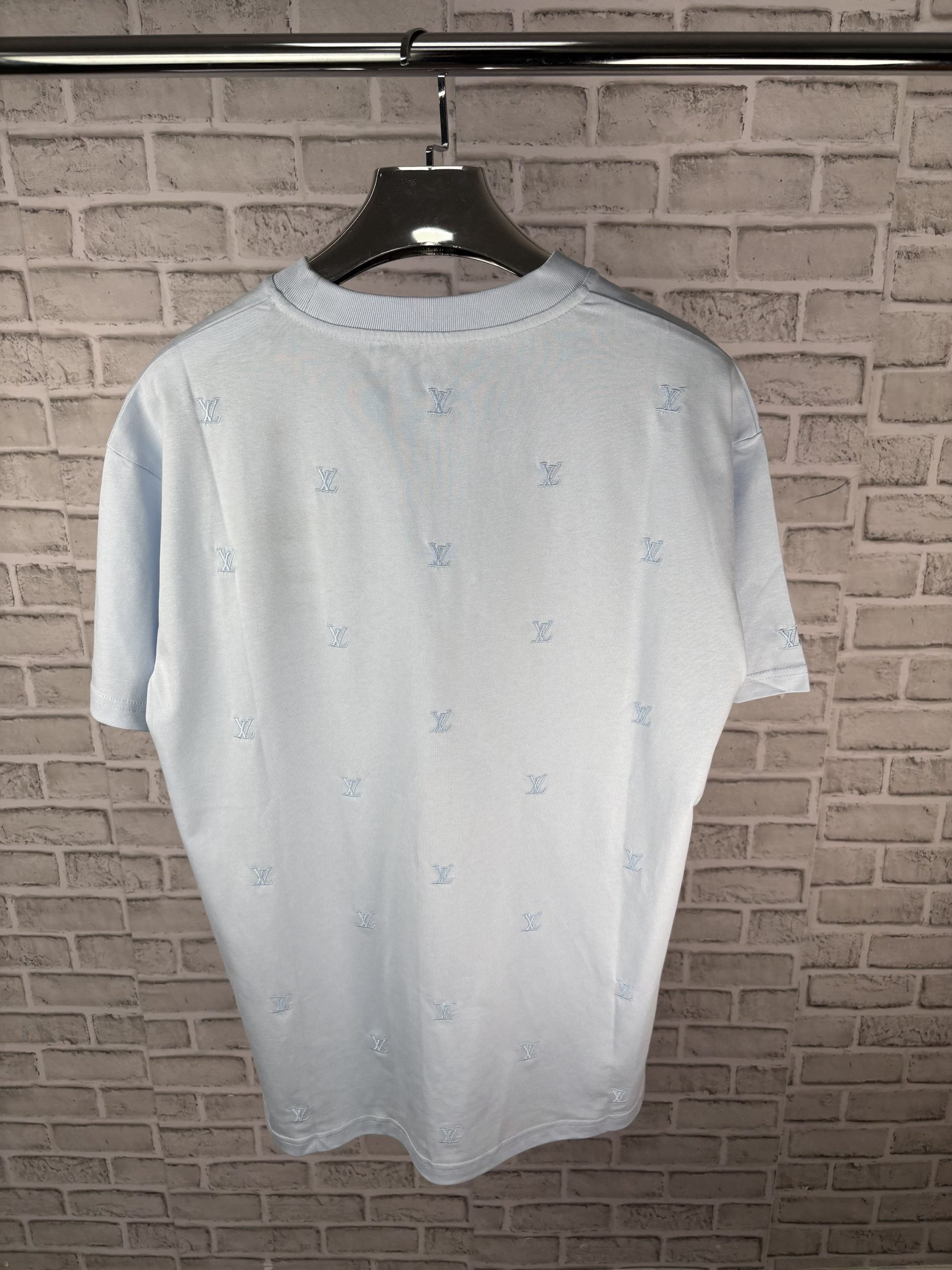 Lv tee sky blue image 1