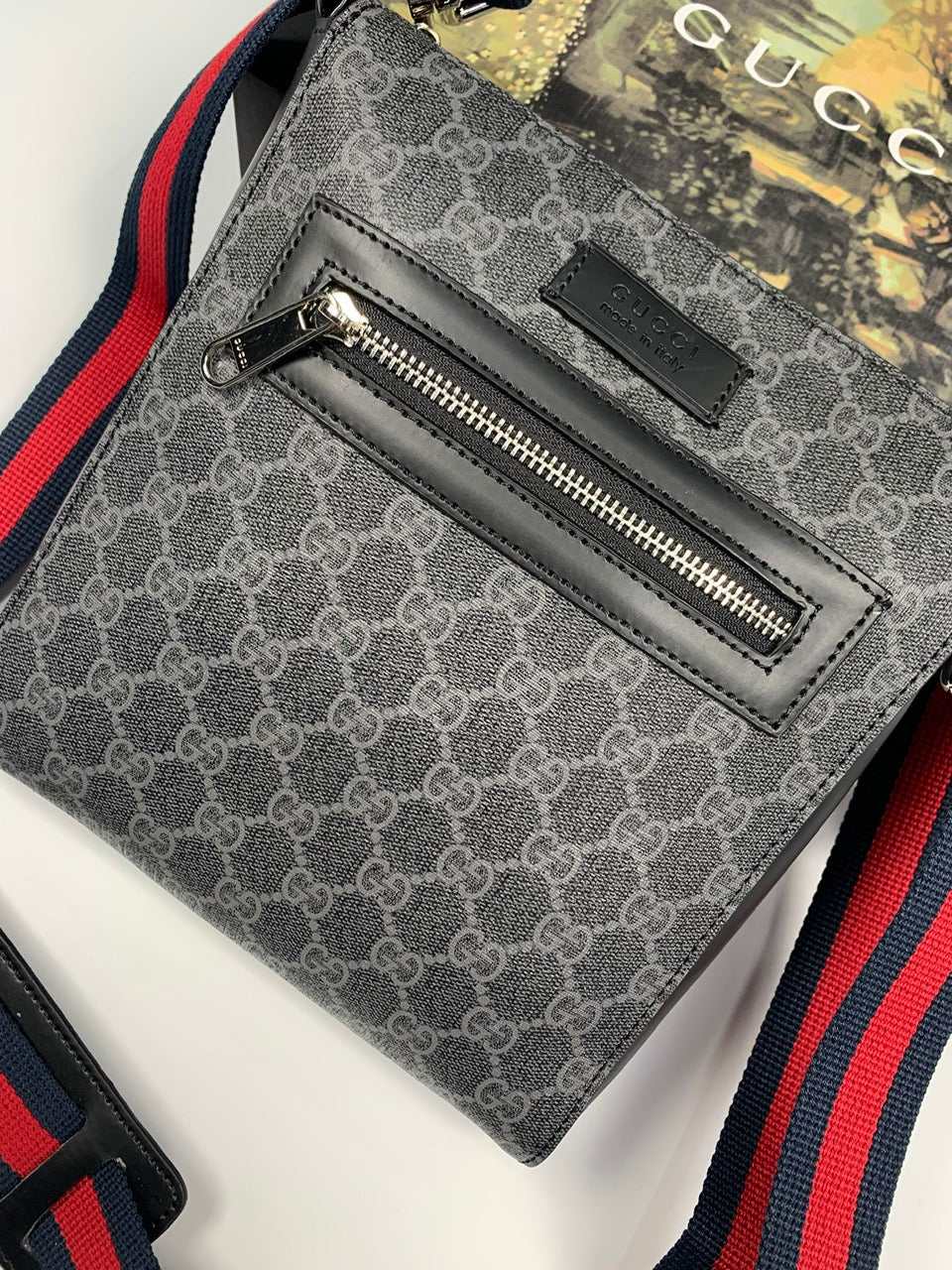 NAVY MAN UCCI BAG image 1