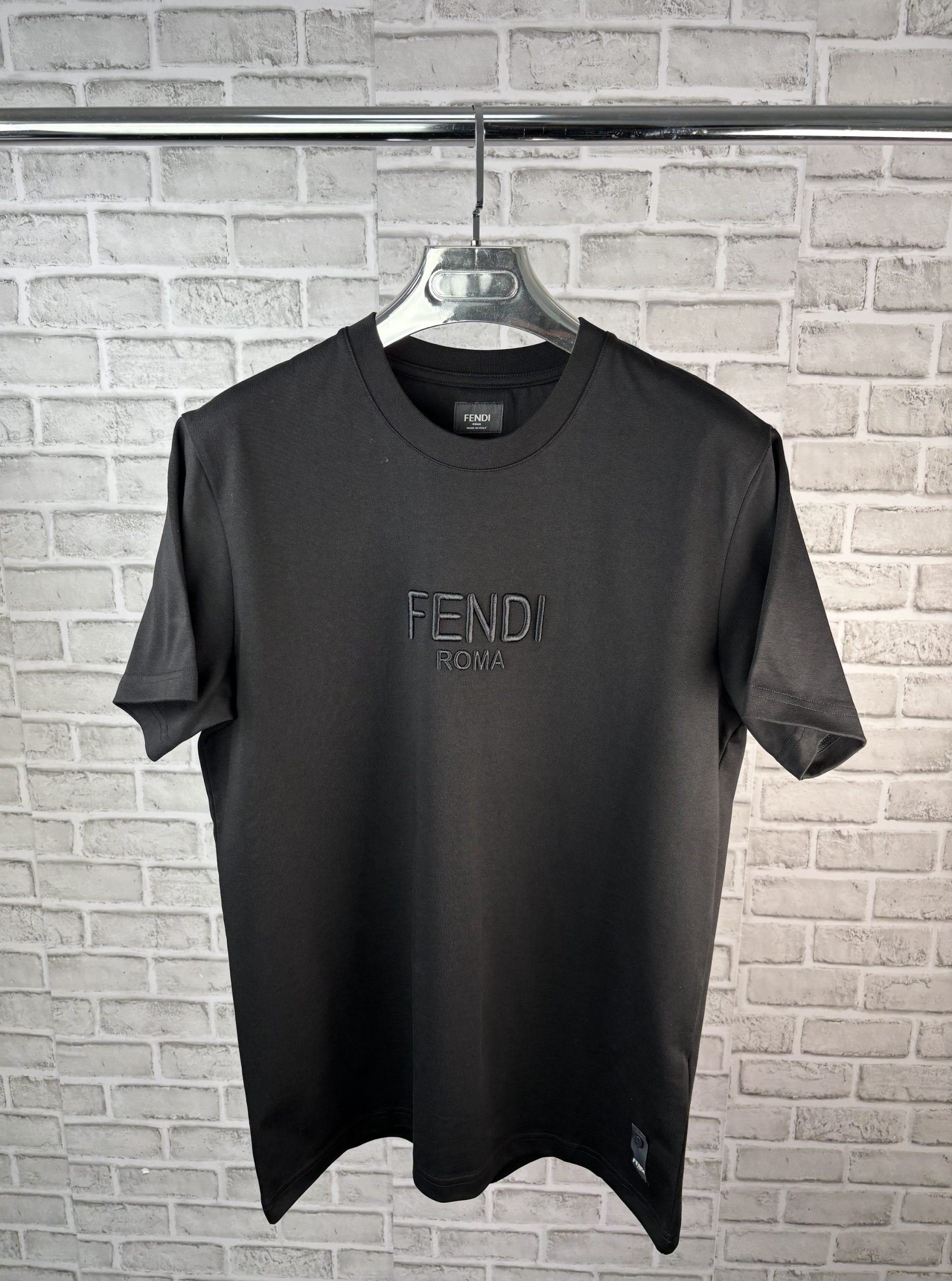 FENDI TEE BLACK image 0