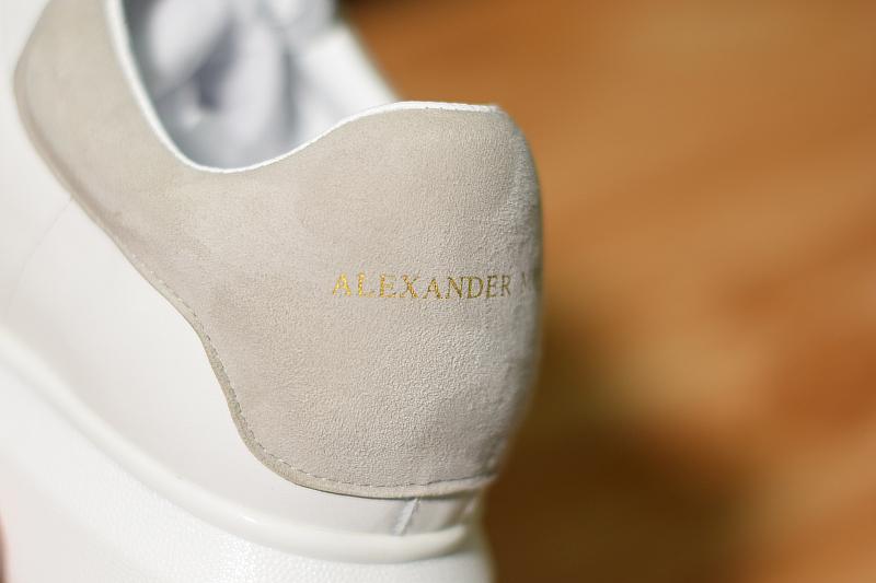 MQ' GREY SUEDE image 2