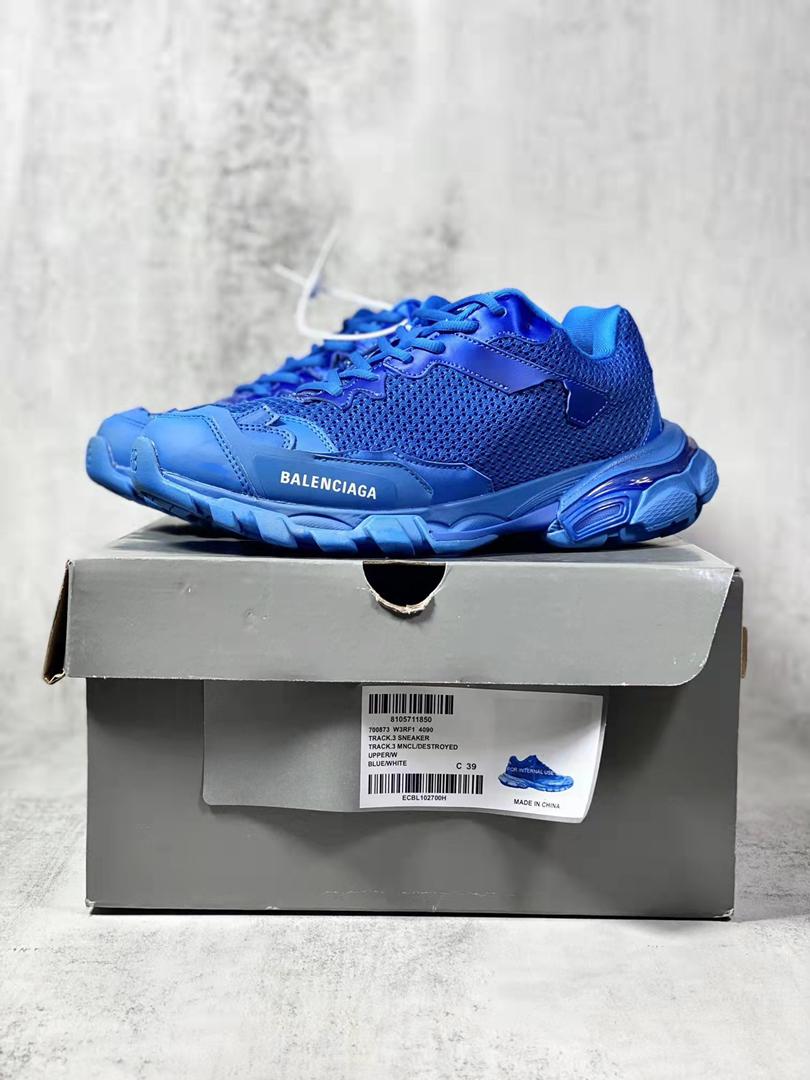 TRACK BLUE image 1