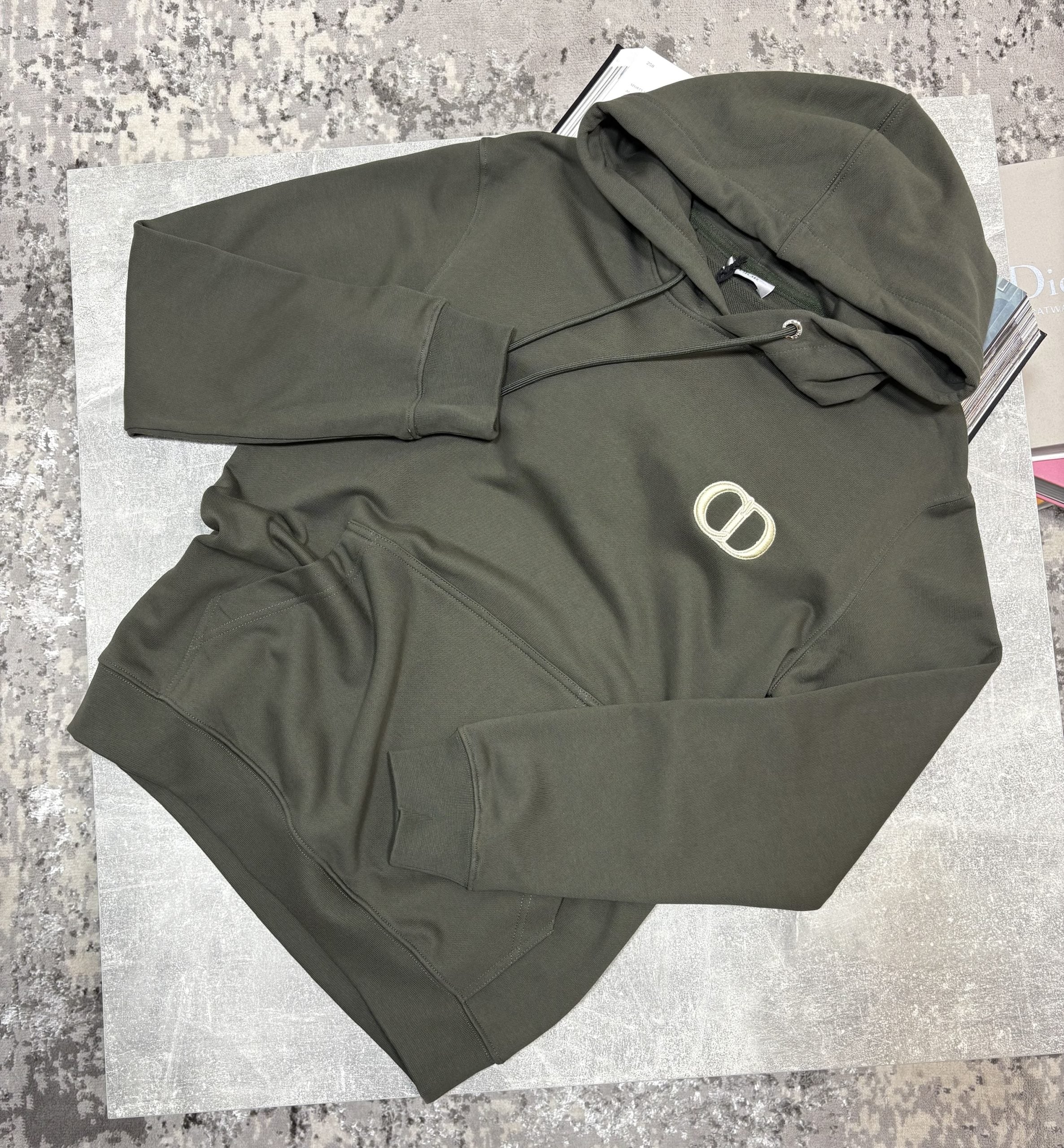 IOR Hoodie Khaki image 3