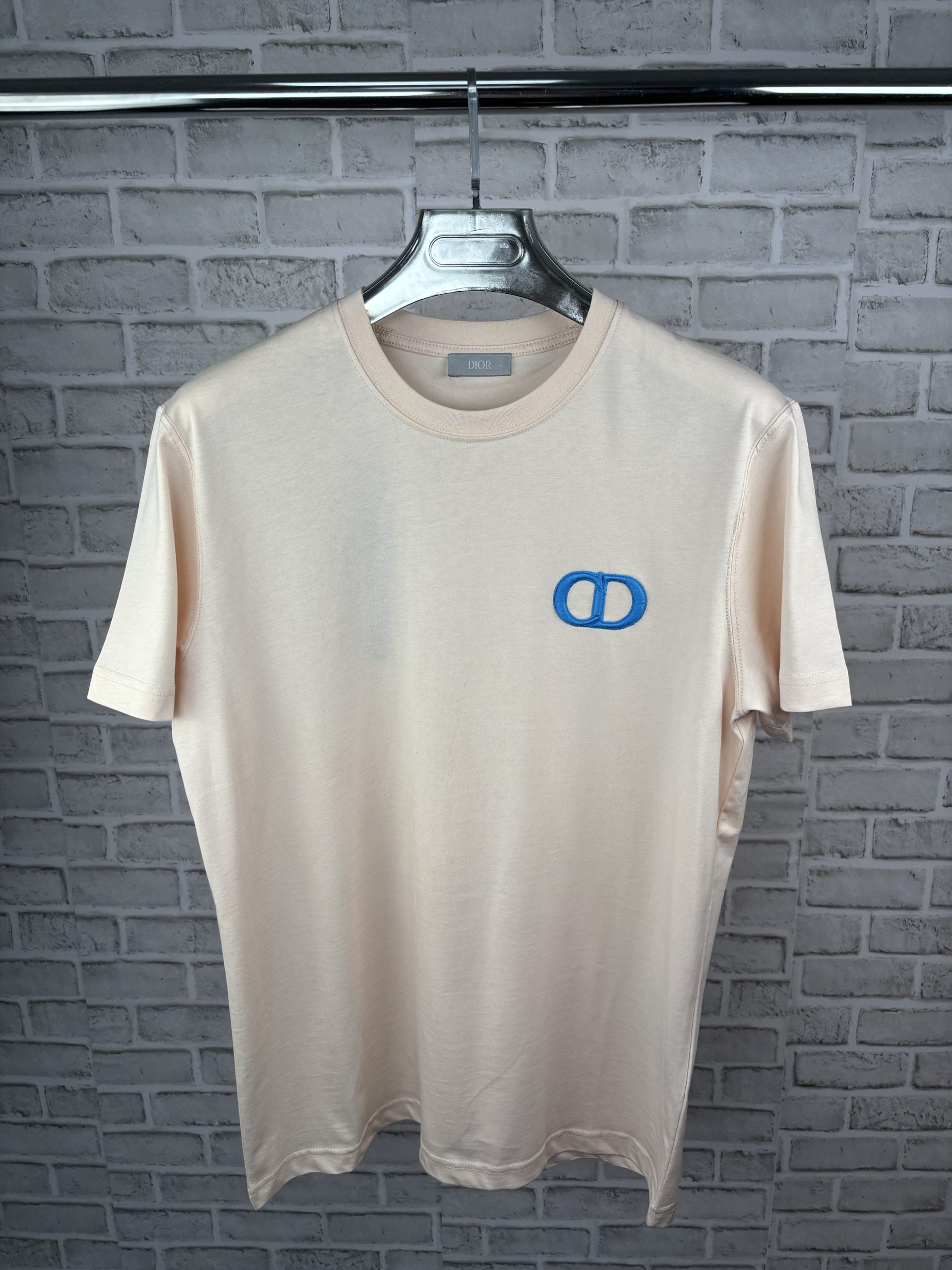 CD TEE PINK TEE image 0