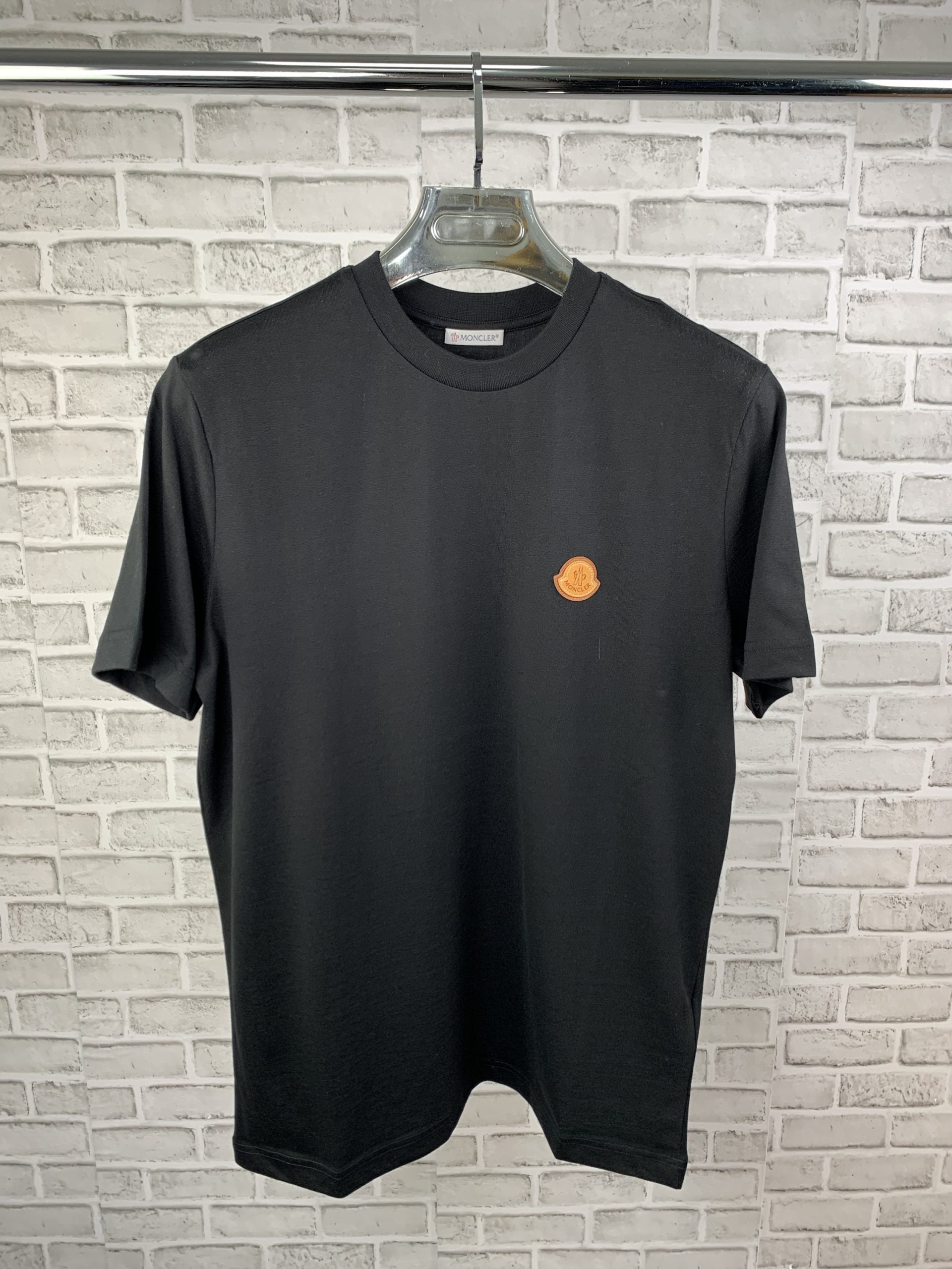 CLER MONO TEE BLACK image 0