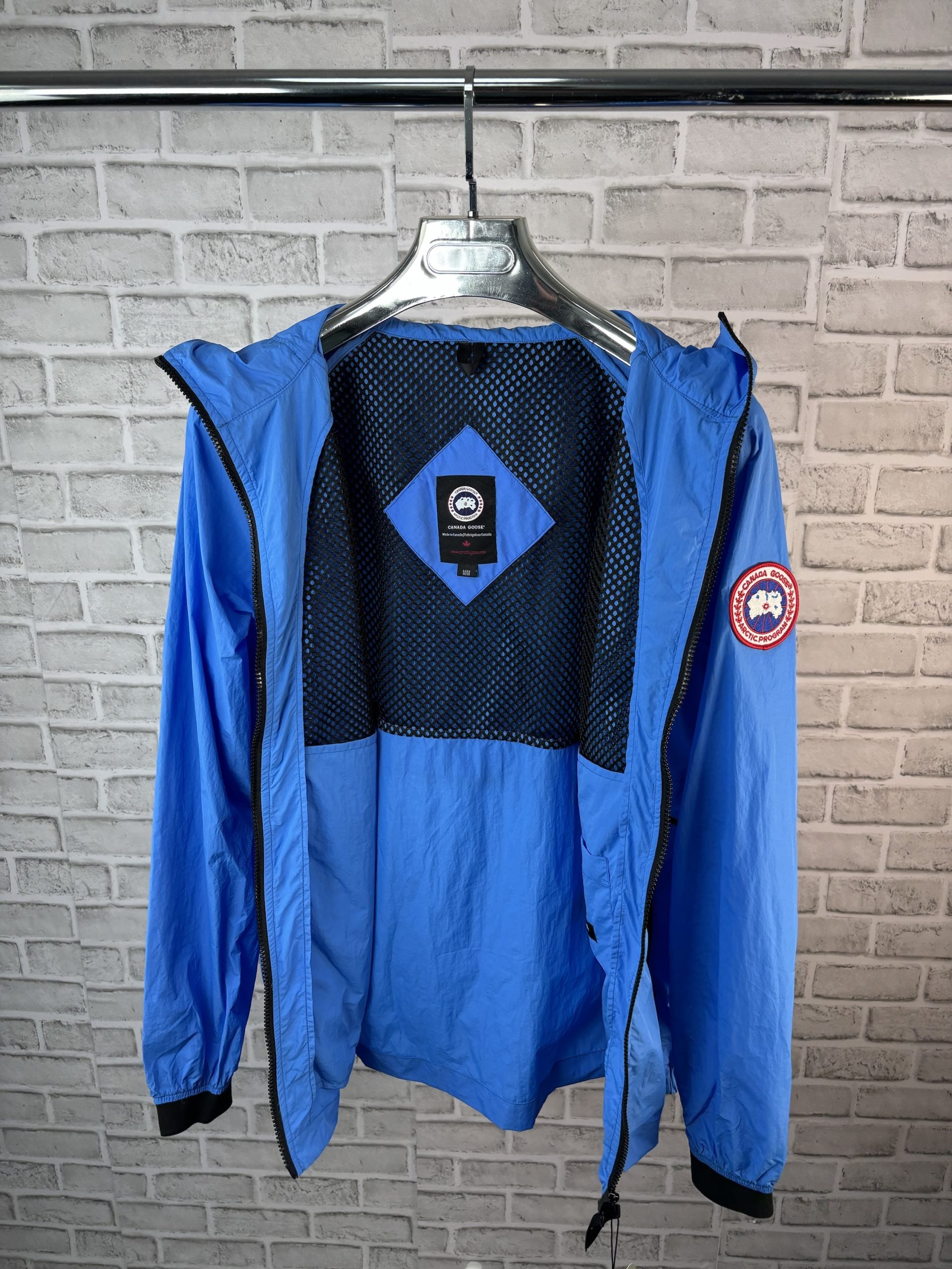 GOOSE WINDBREAKER SKY BLUE image 3