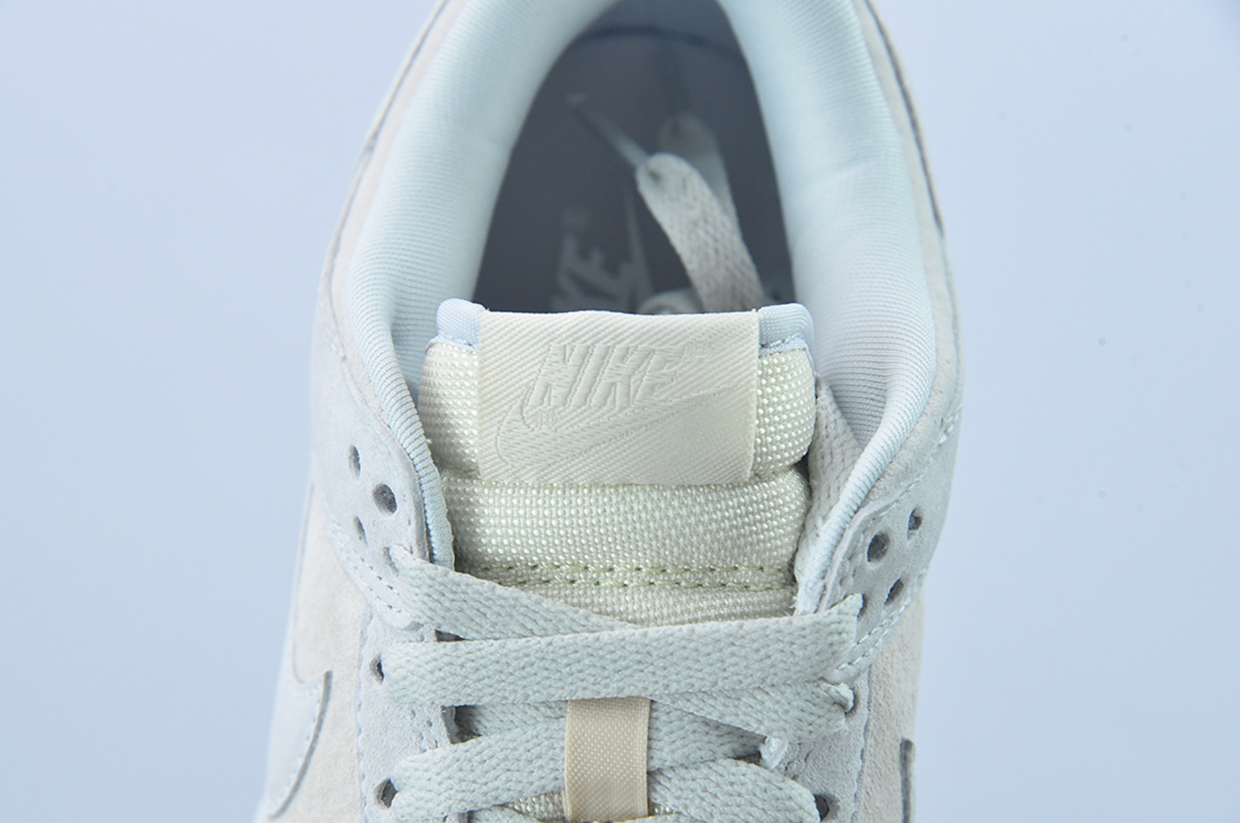 DUNK LOW image 4