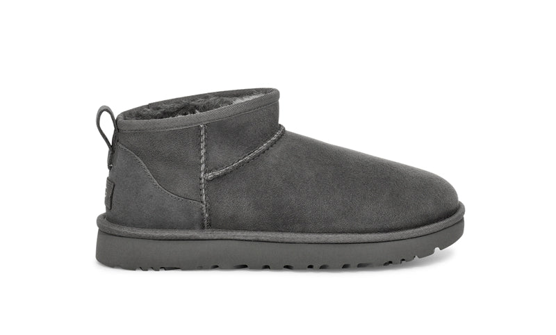 GREY UGG (check description) image 2
