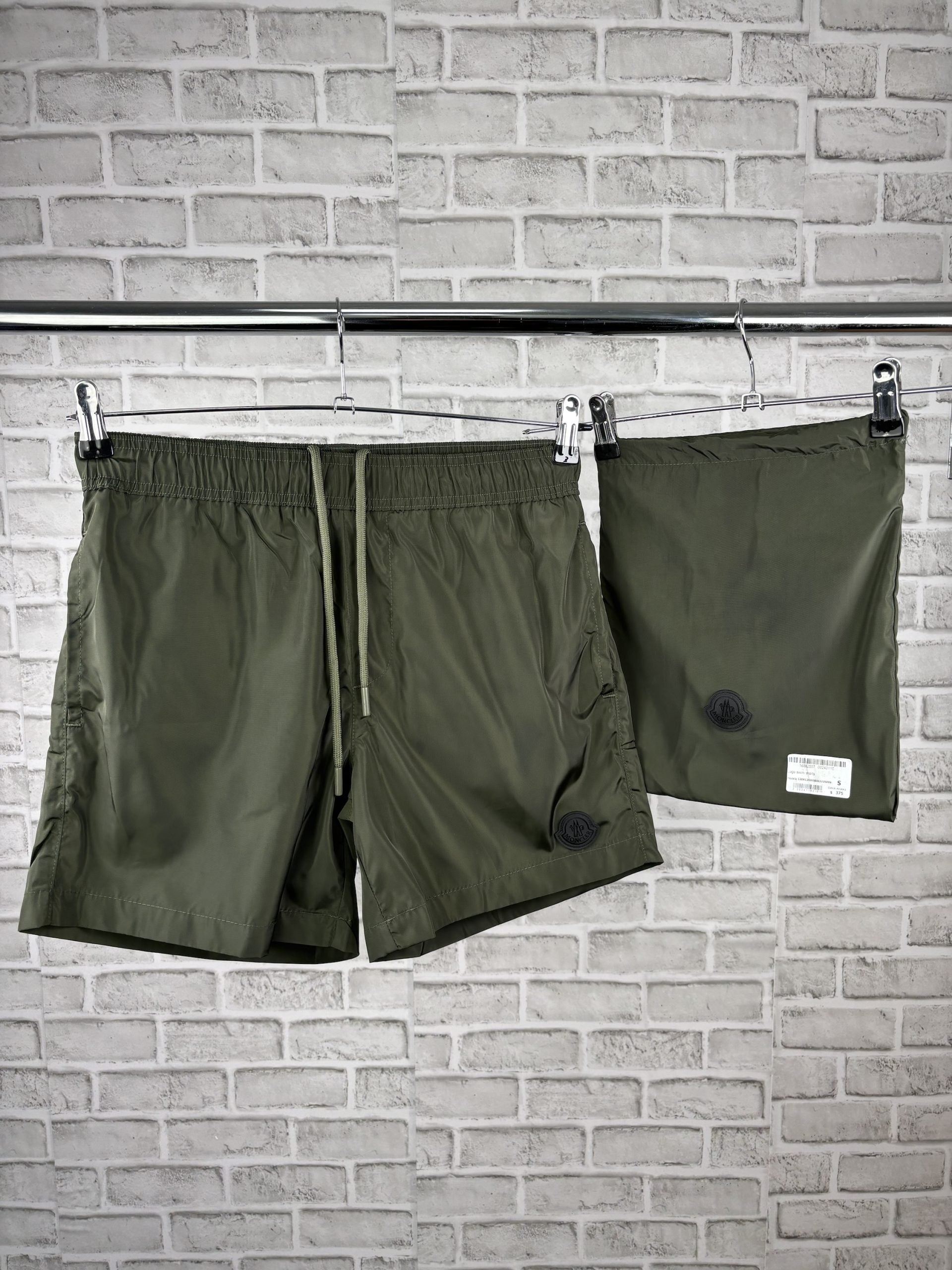 CLER SHORT GREEN image 0