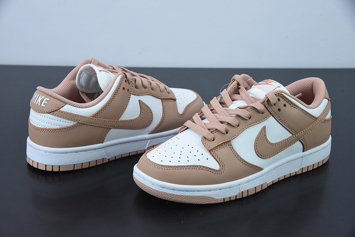 DUNK LOW TAUPE image 2