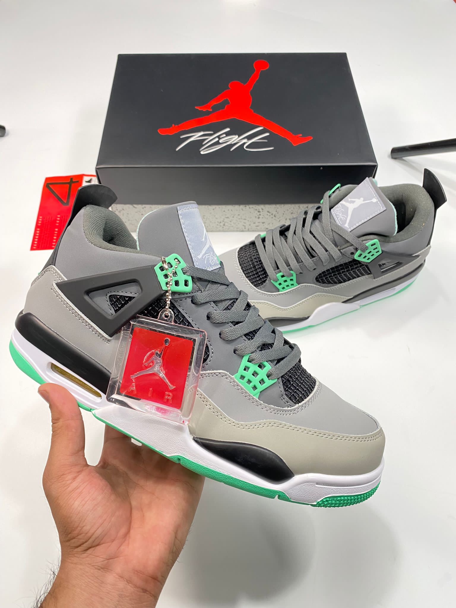 J4 GREY image 6