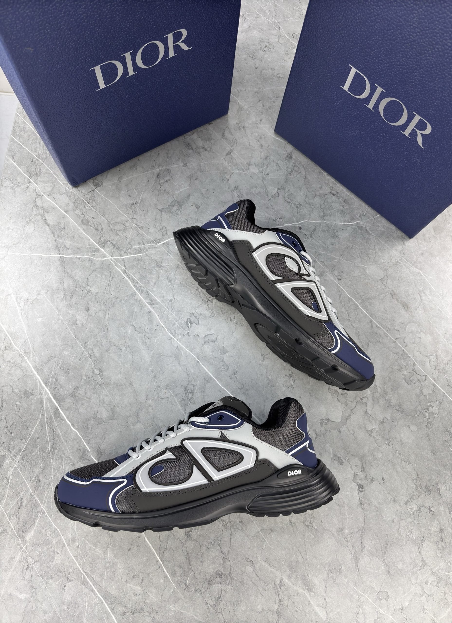 B30 BLACK BLUE image 2