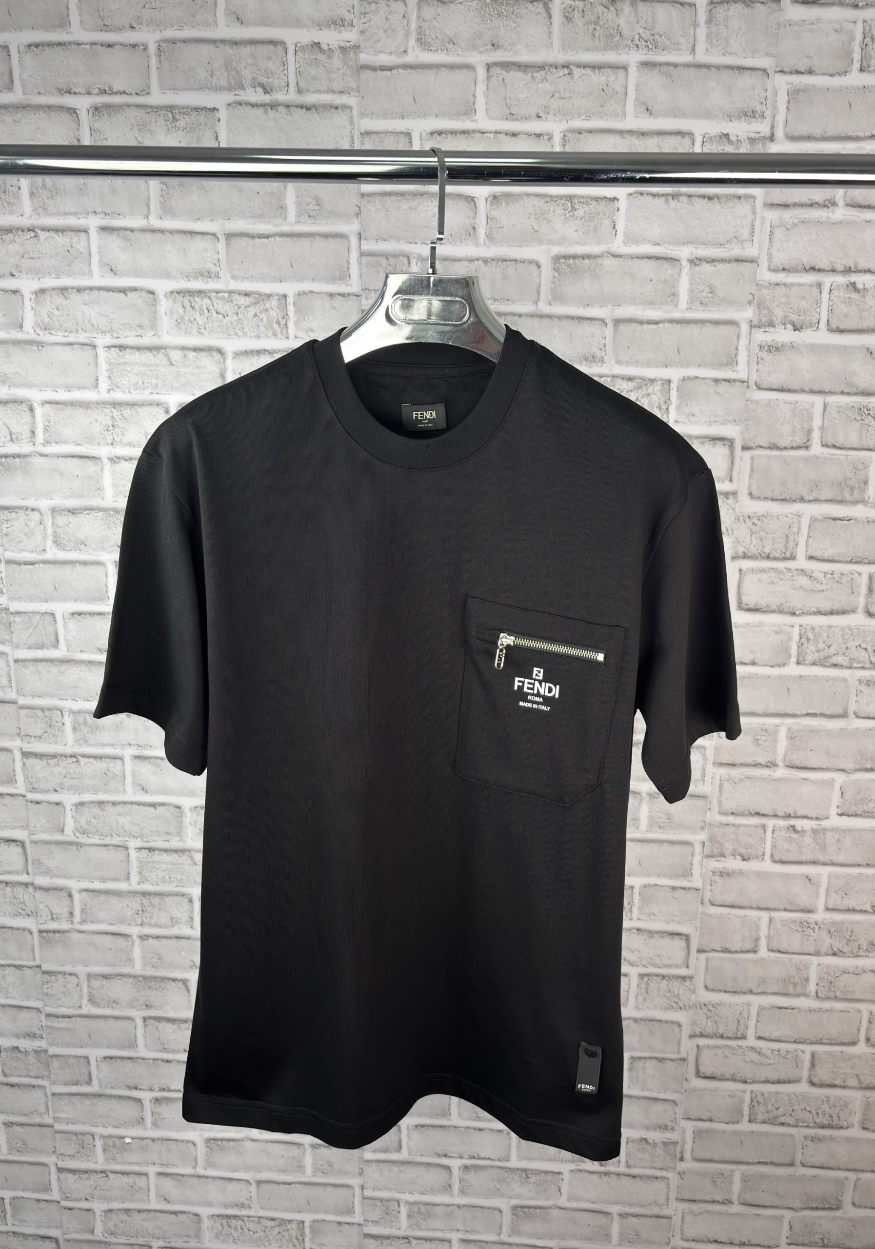 ENDI TEE BLACK image 0