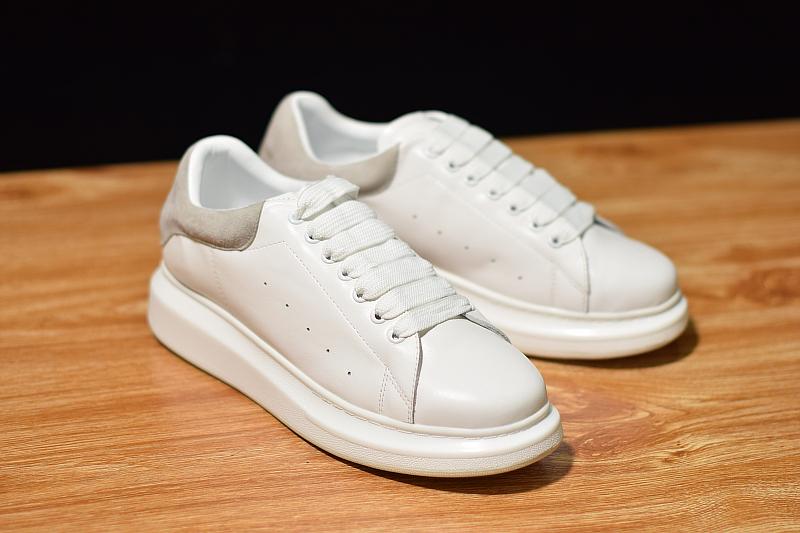 MQ' GREY SUEDE image 6