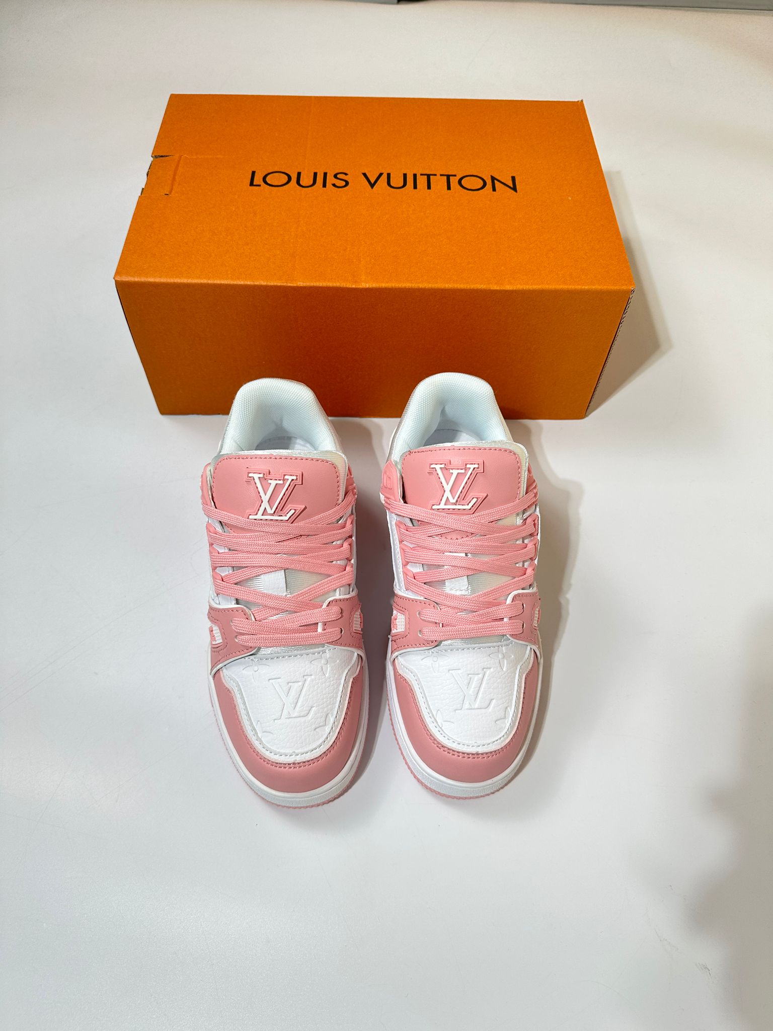 IV TRAINER PINK image 6