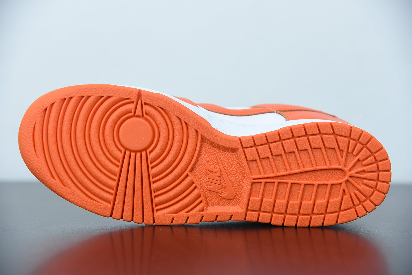 DUNK LOW ORANGE image 5