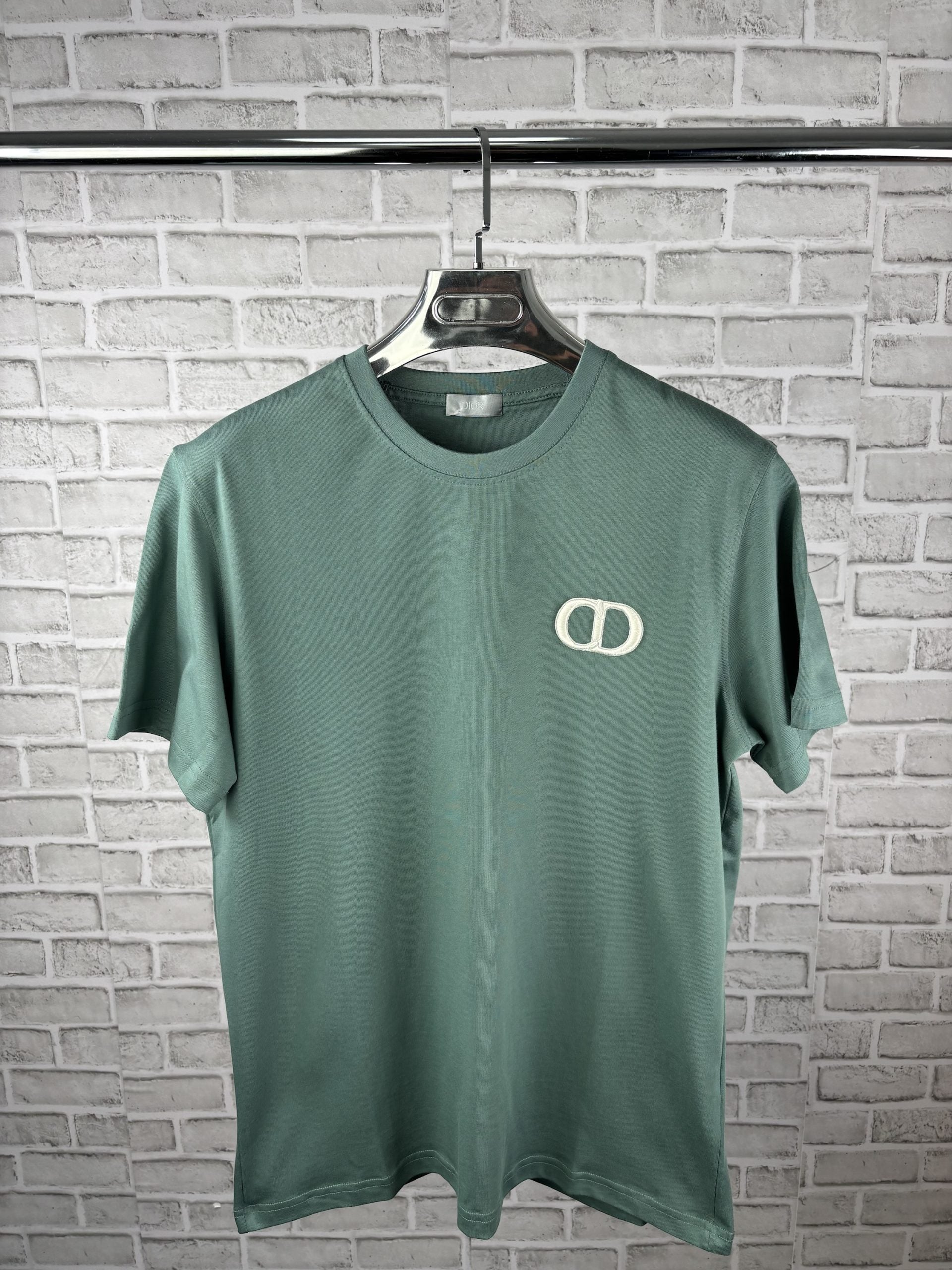CD TEE LIGHT GREEN - S image