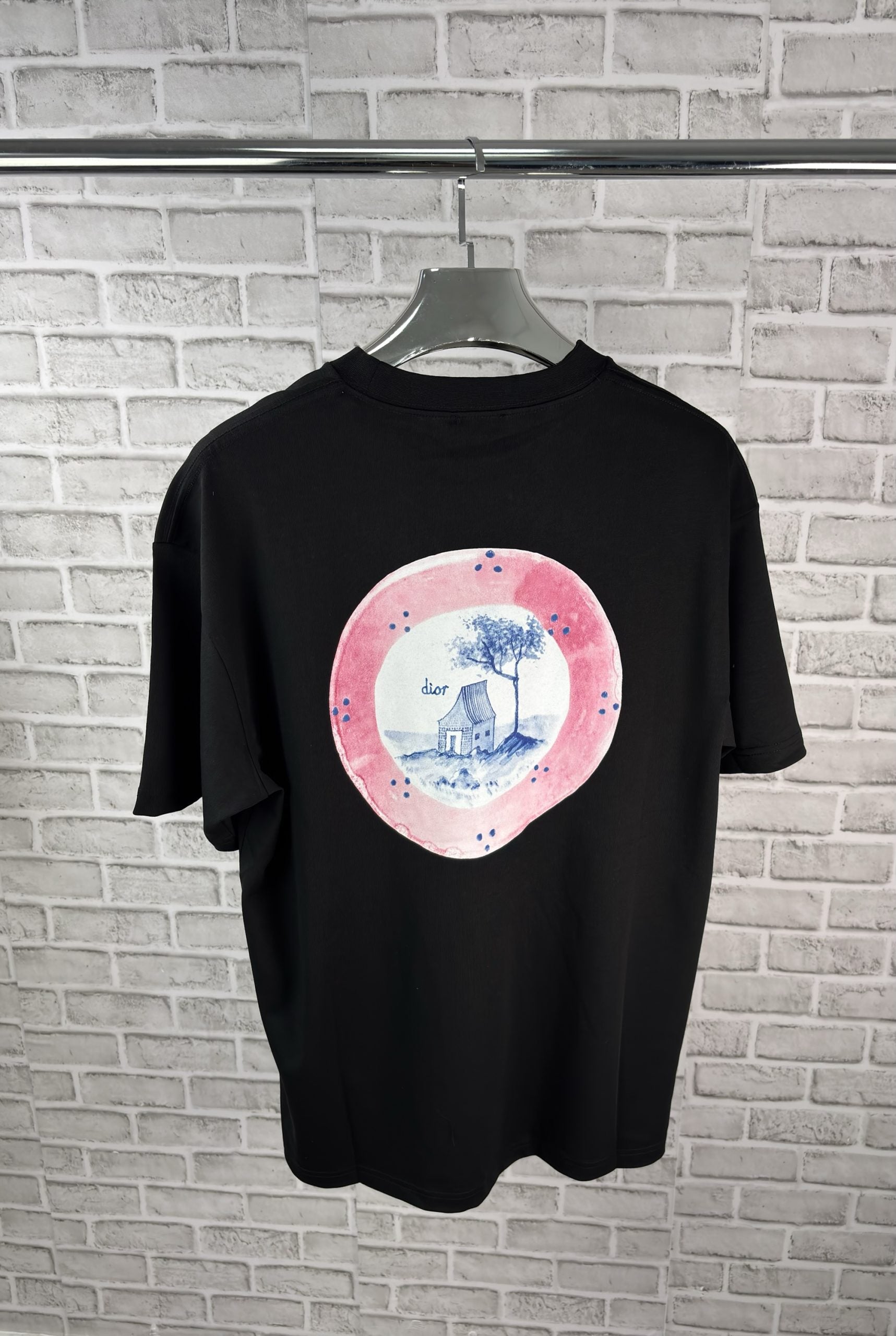 IOR TEE BLACK image 1
