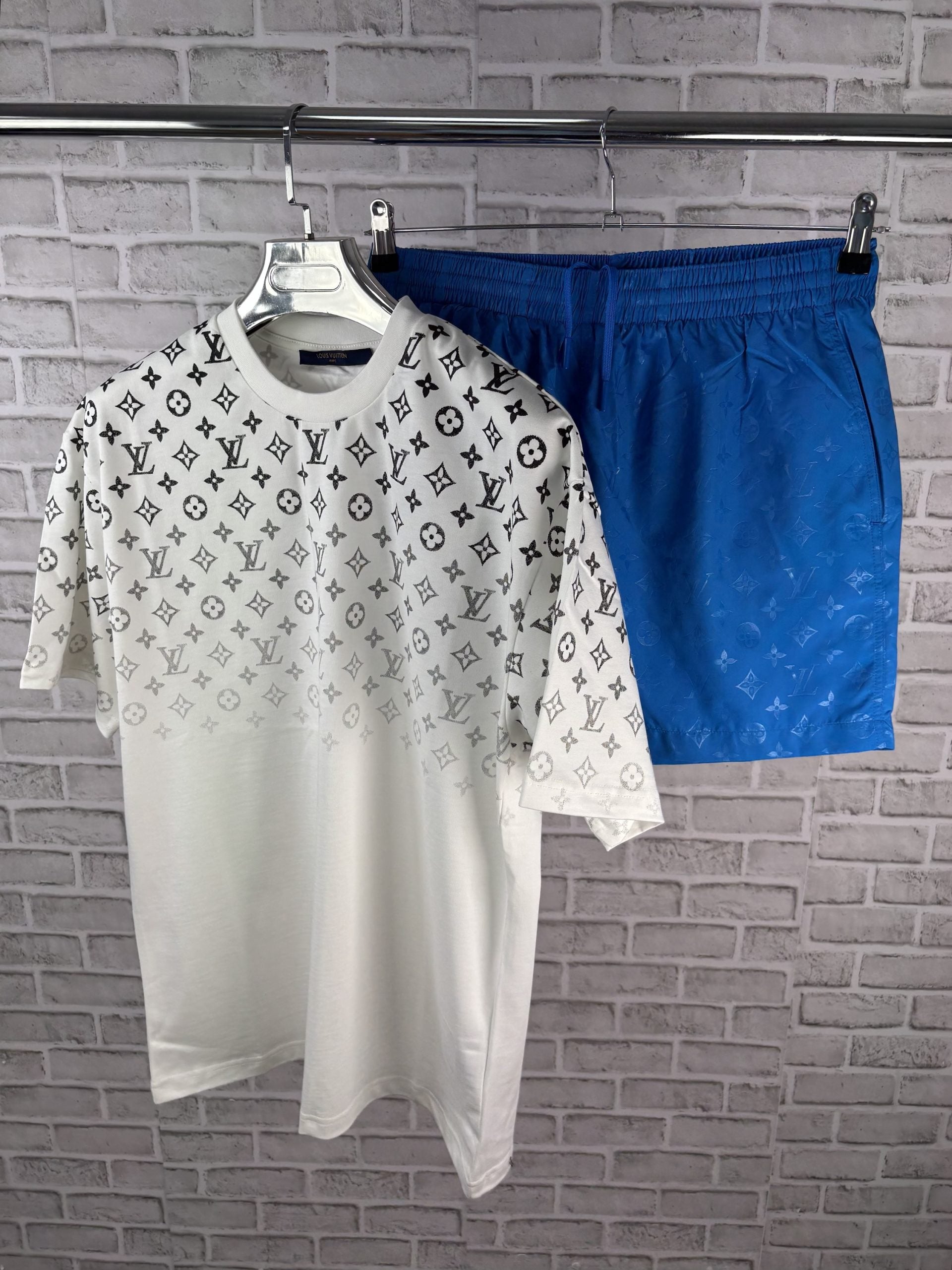 LV SET WHITE BLUE - S image