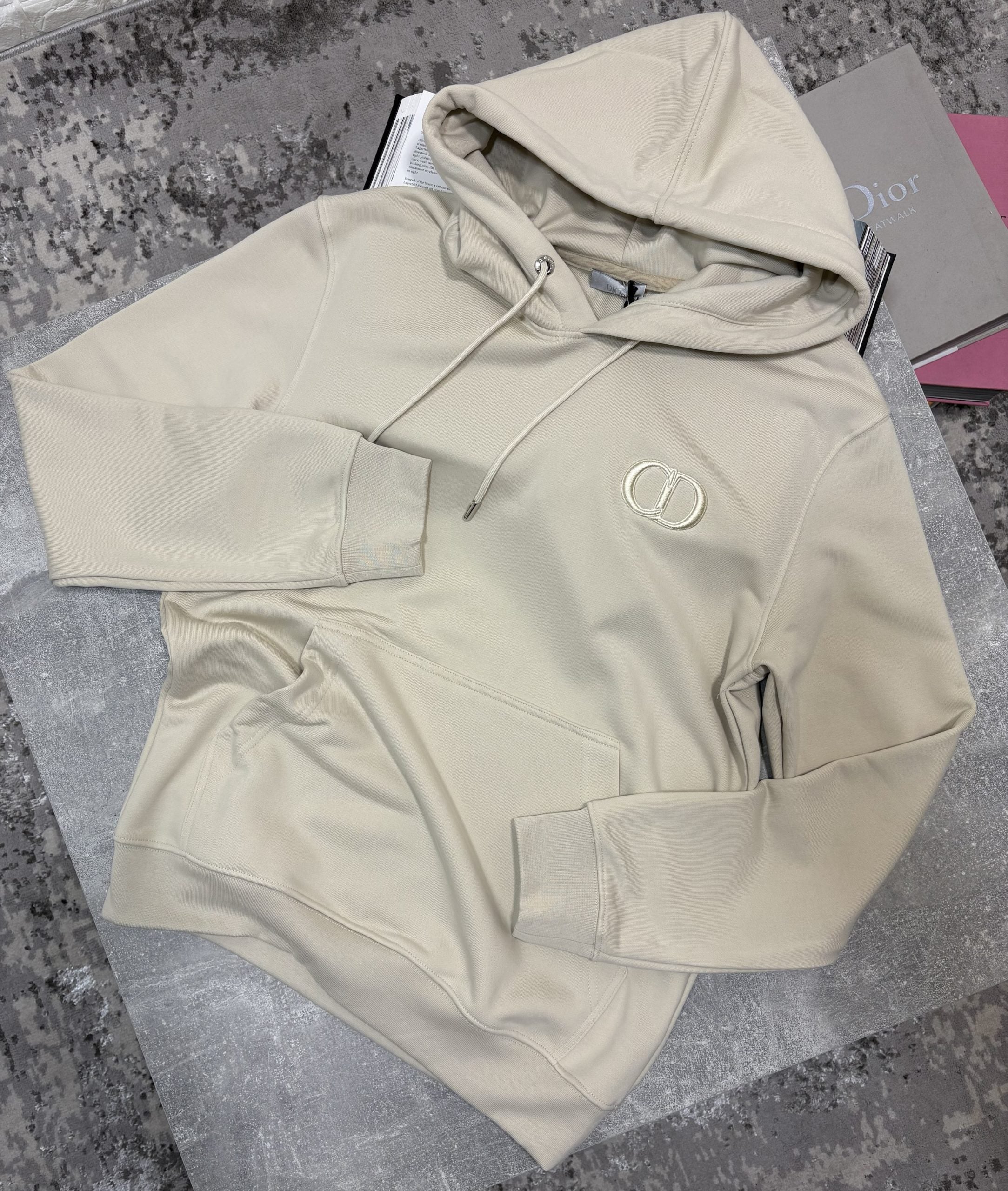 IOR Hoodie Biege image 2