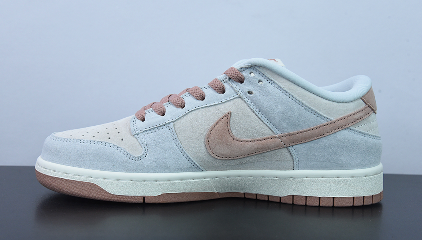 DUNK LOW image 4