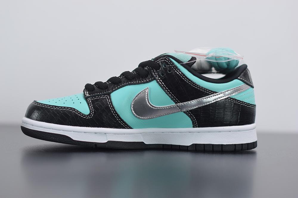 DIAMOND DUNKS image 3