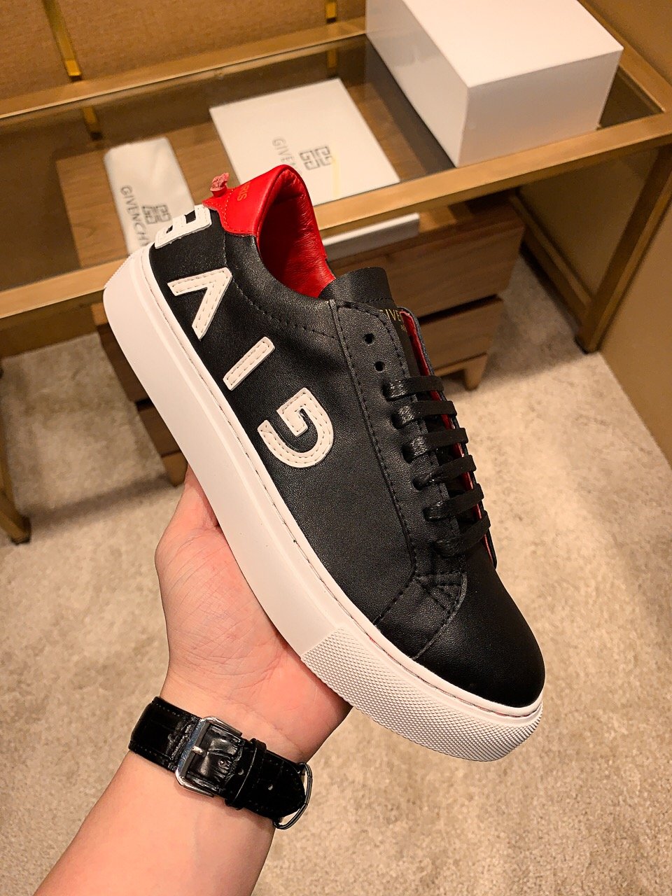 ENCHY BLACK image 2