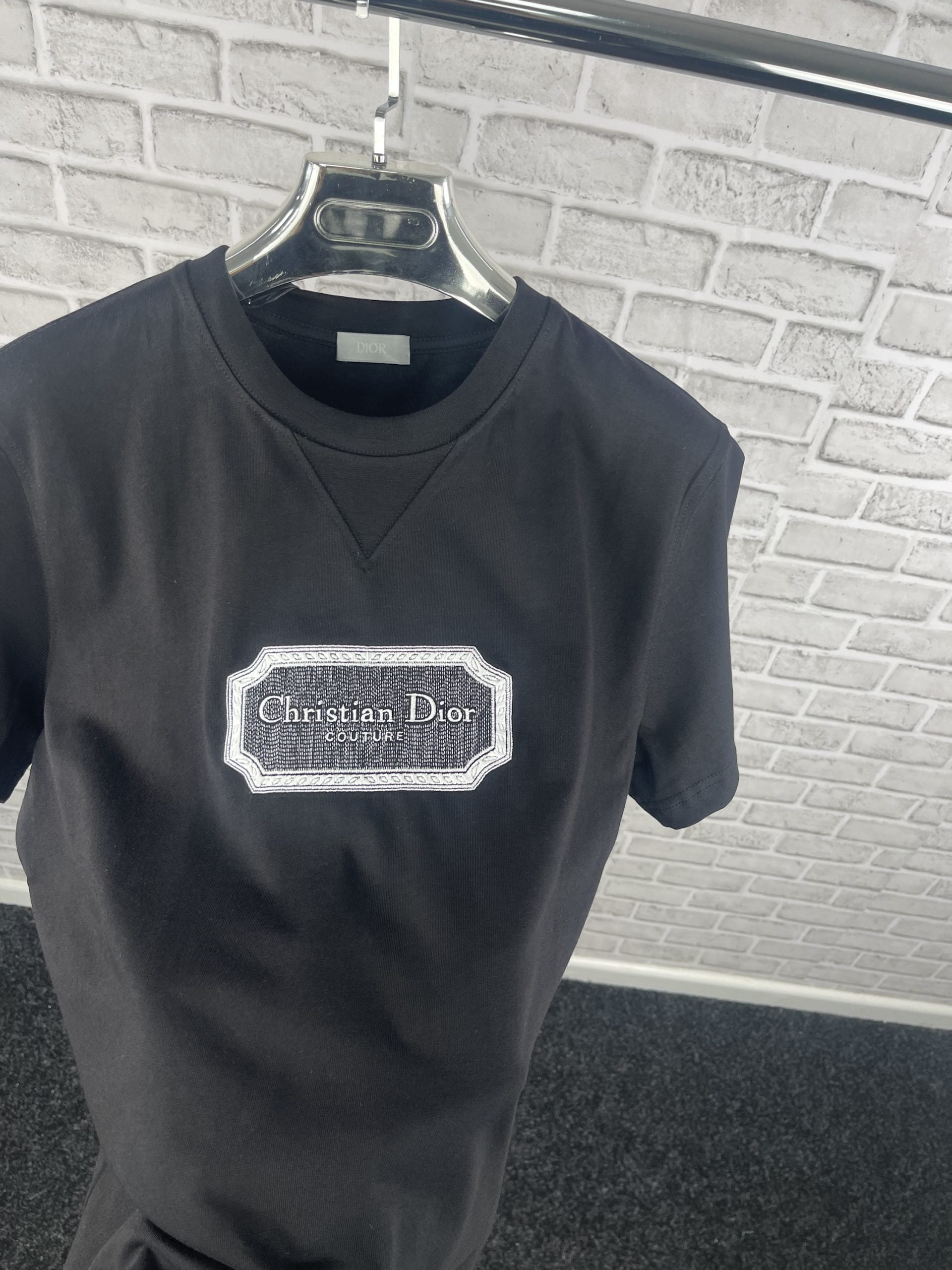 IOR Tee image 3