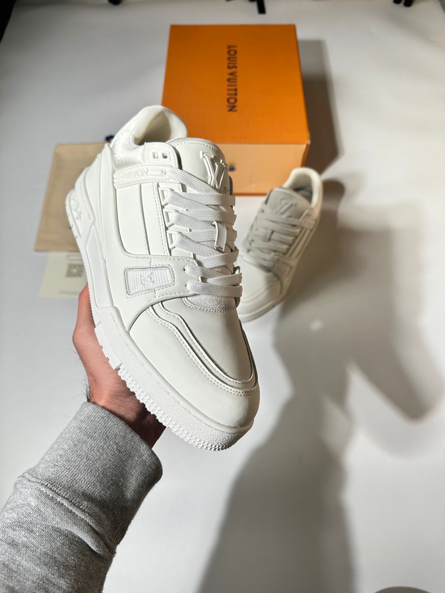 LV SNEAK image 0